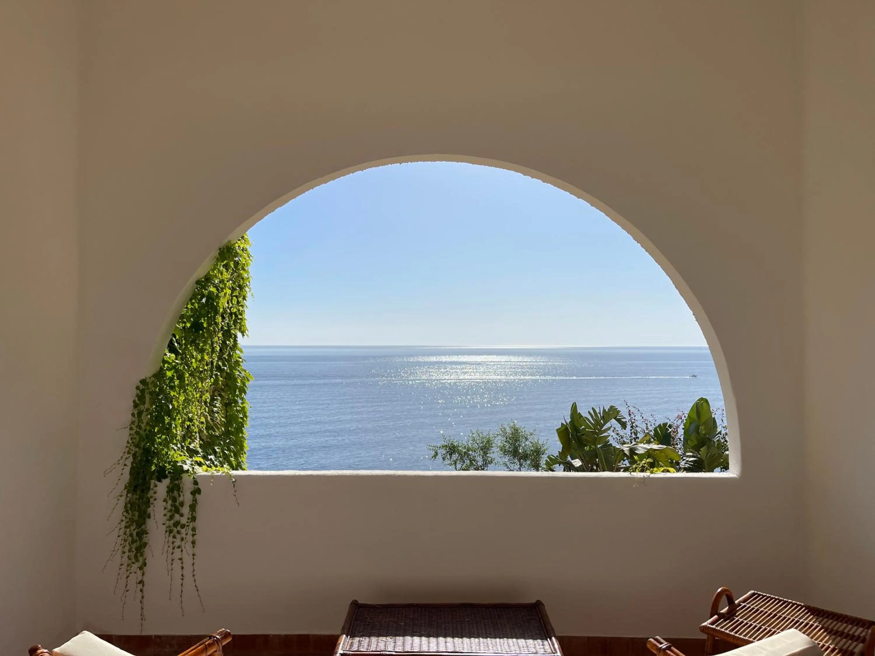 Day in Hotel Carasco