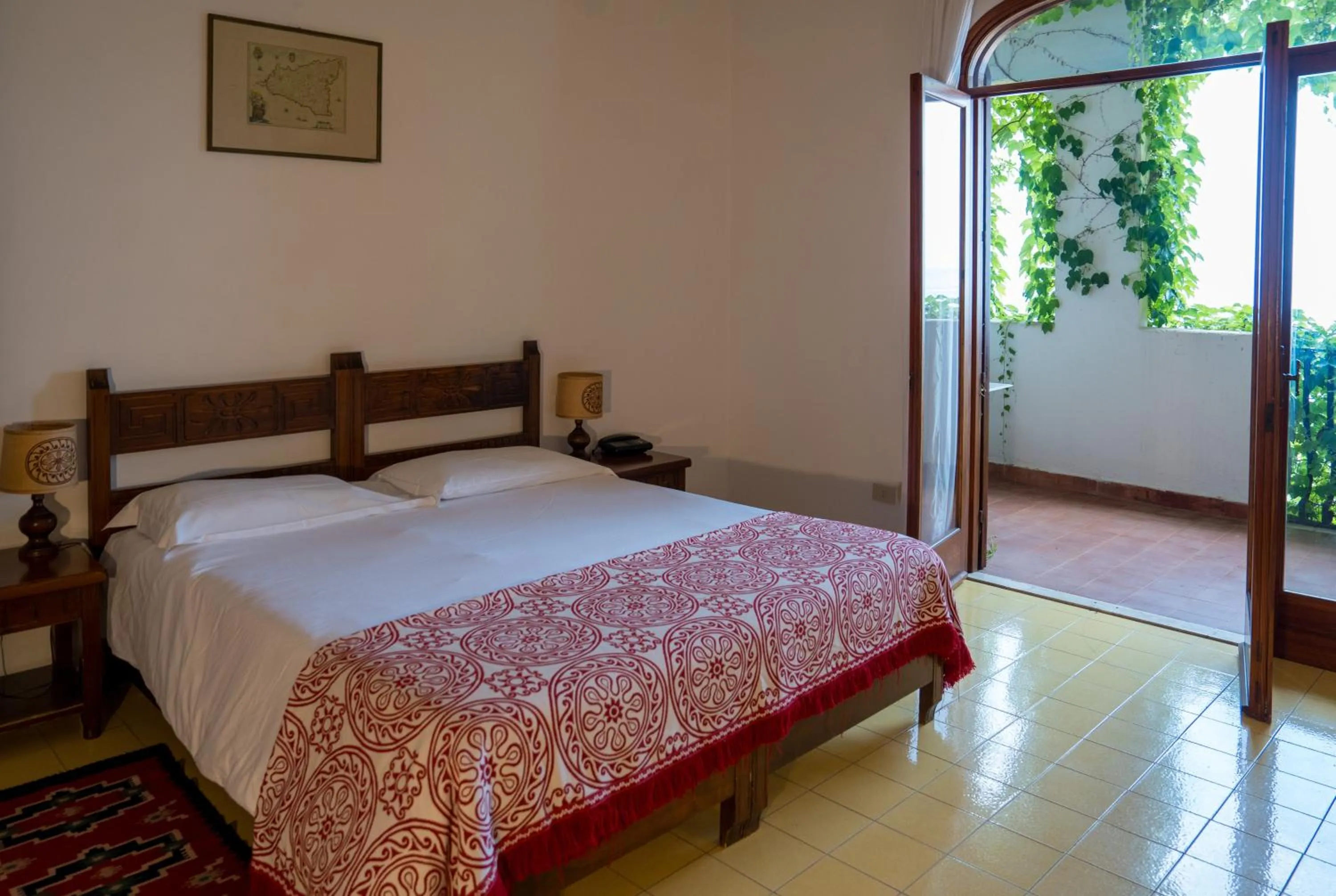 Bed in Hotel Carasco