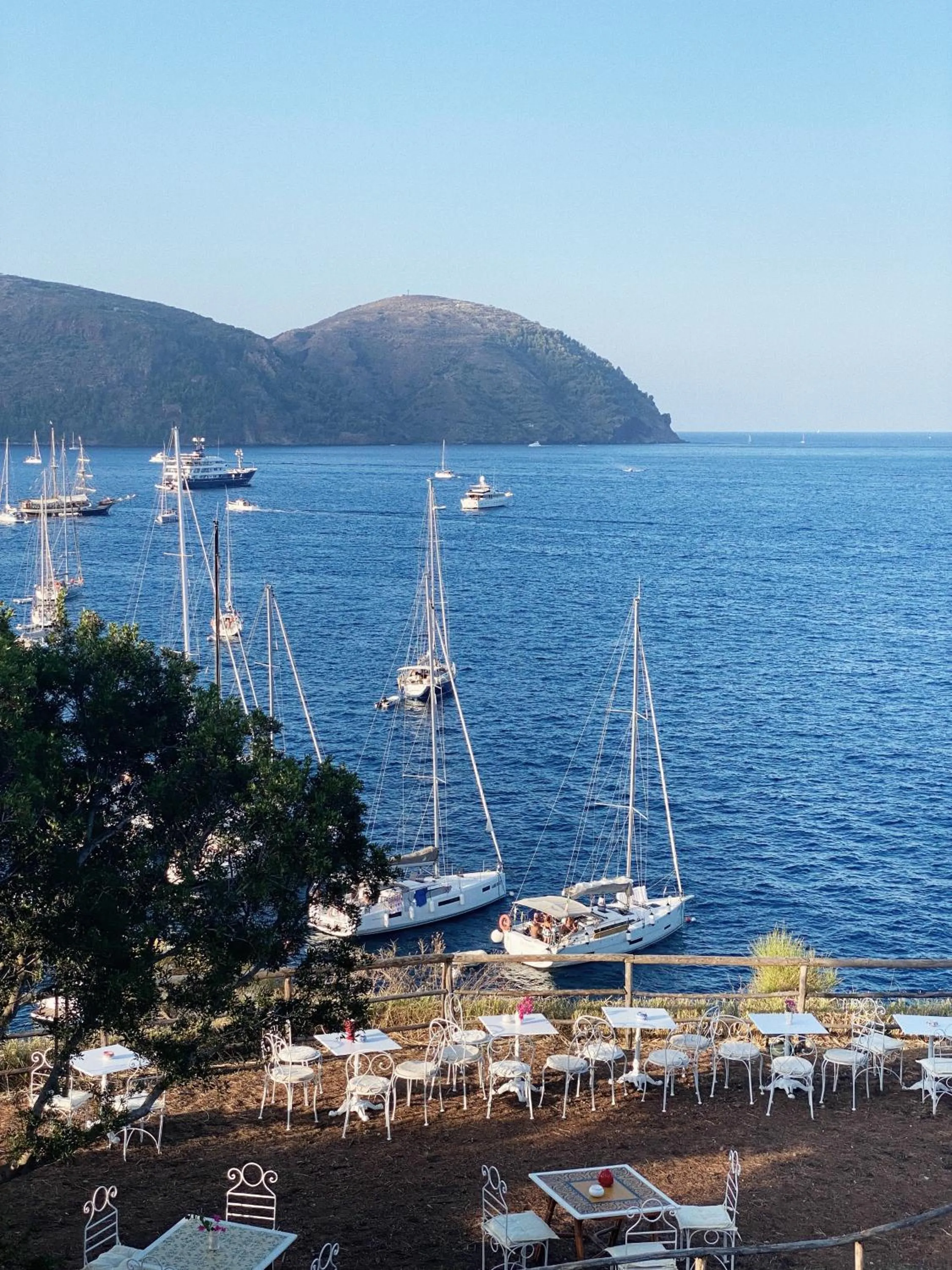 Day in Hotel Carasco