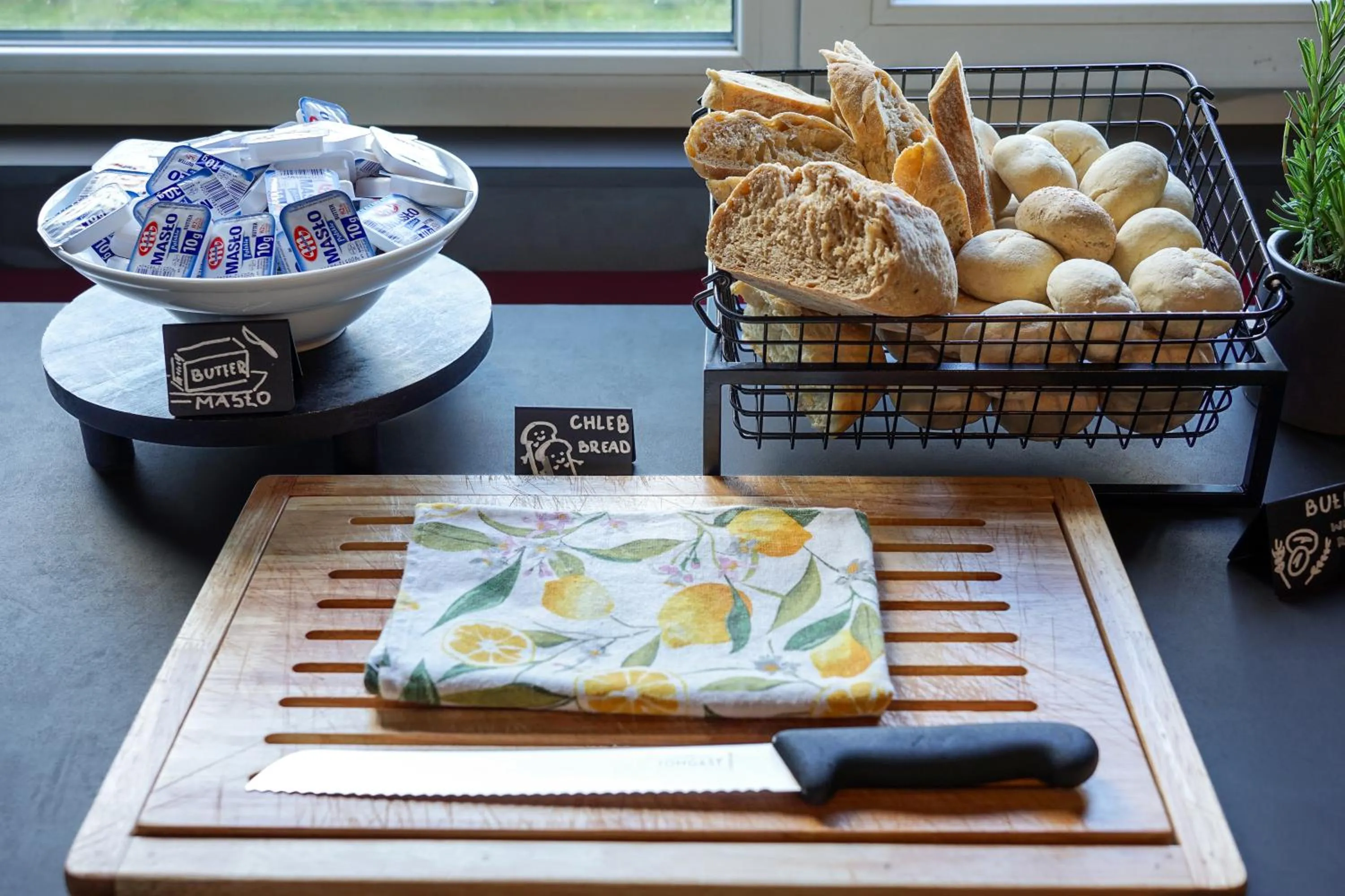 Breakfast in Easy One Premium Art