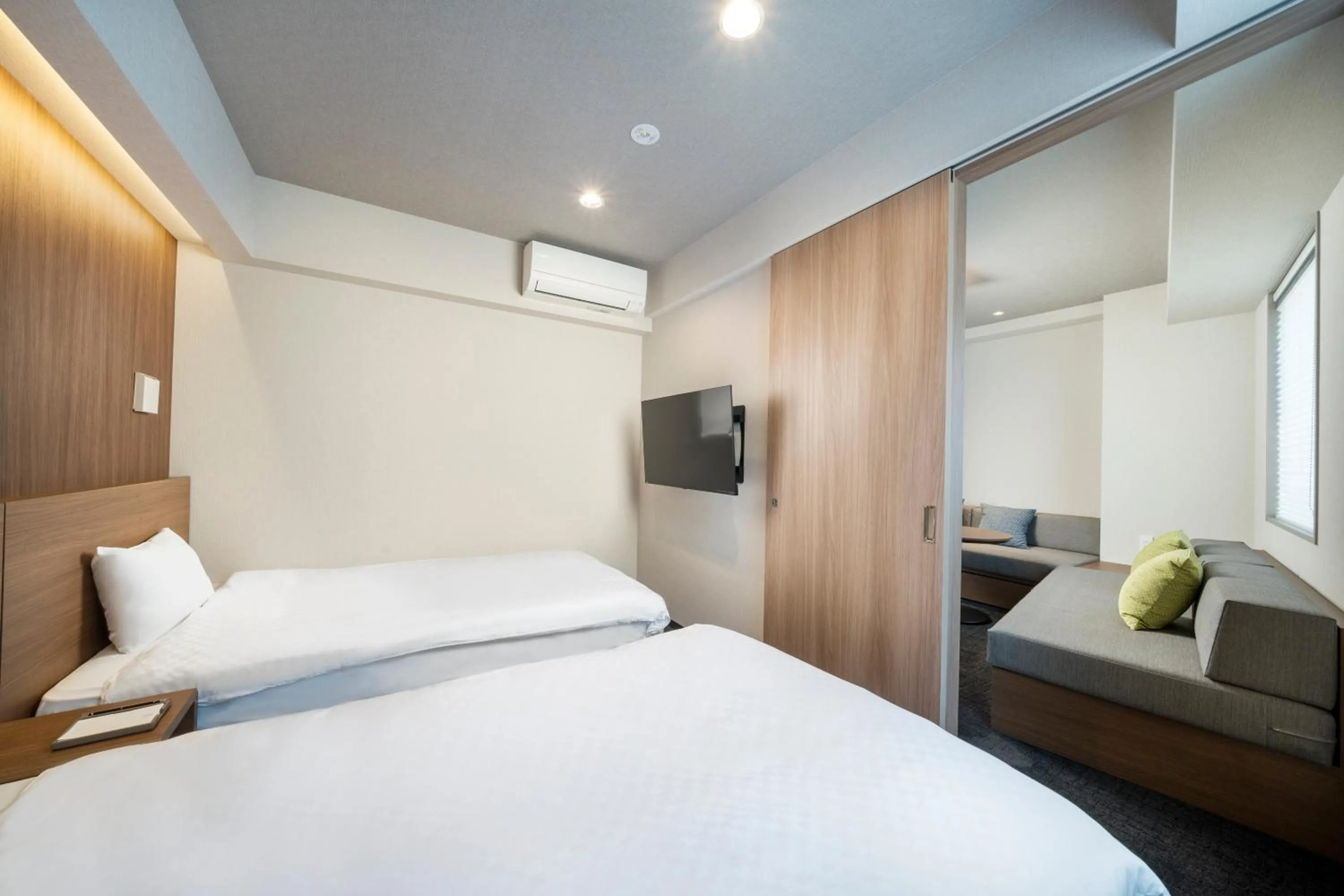 Photo of the whole room, Bed in KOKO HOTEL Residence Asakusa Tawaramachi
