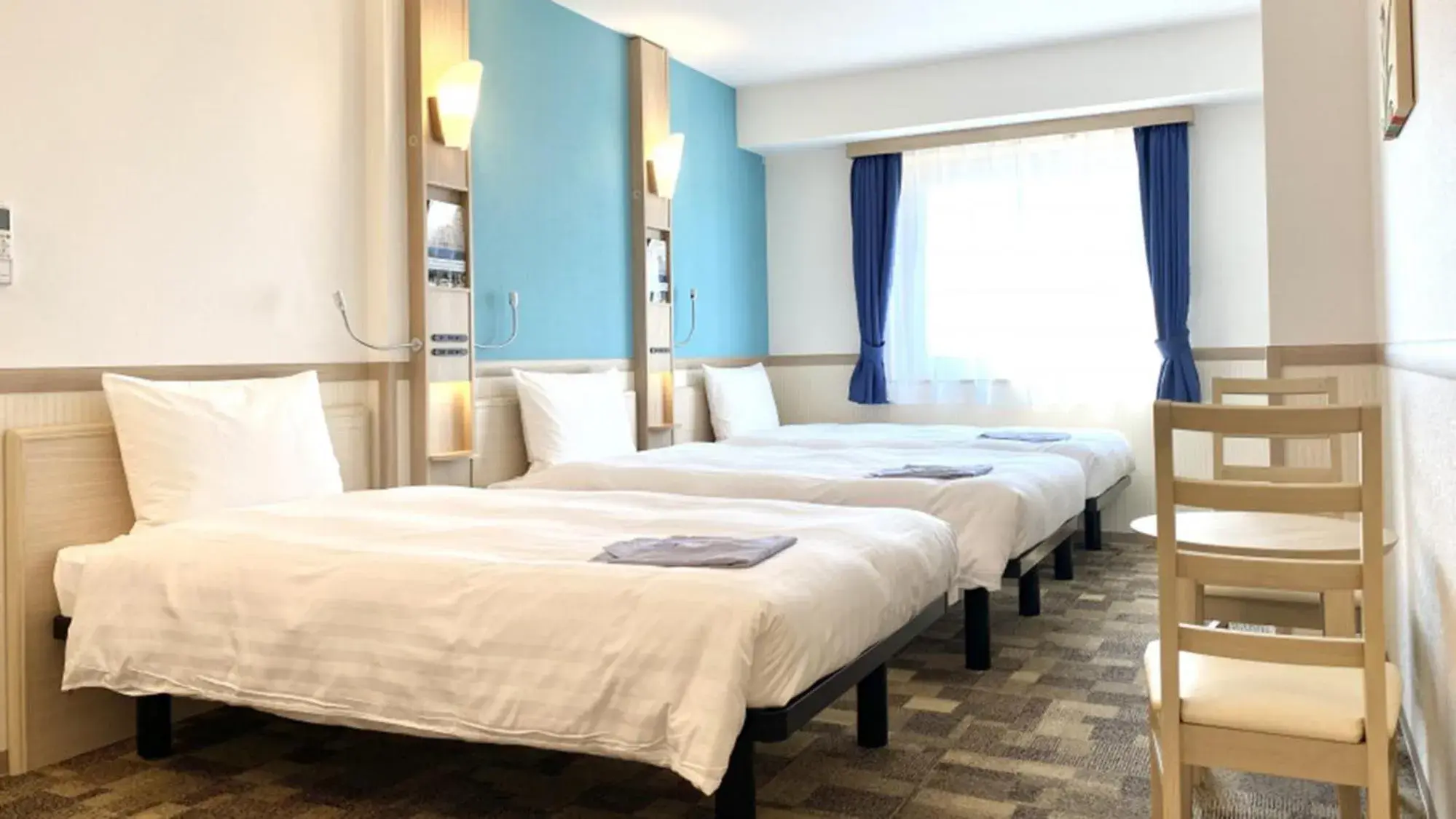 Bedroom, Bed in Toyoko Inn Iseshi Eki Bedroom, Bed in Toyoko Inn Iseshi Eki