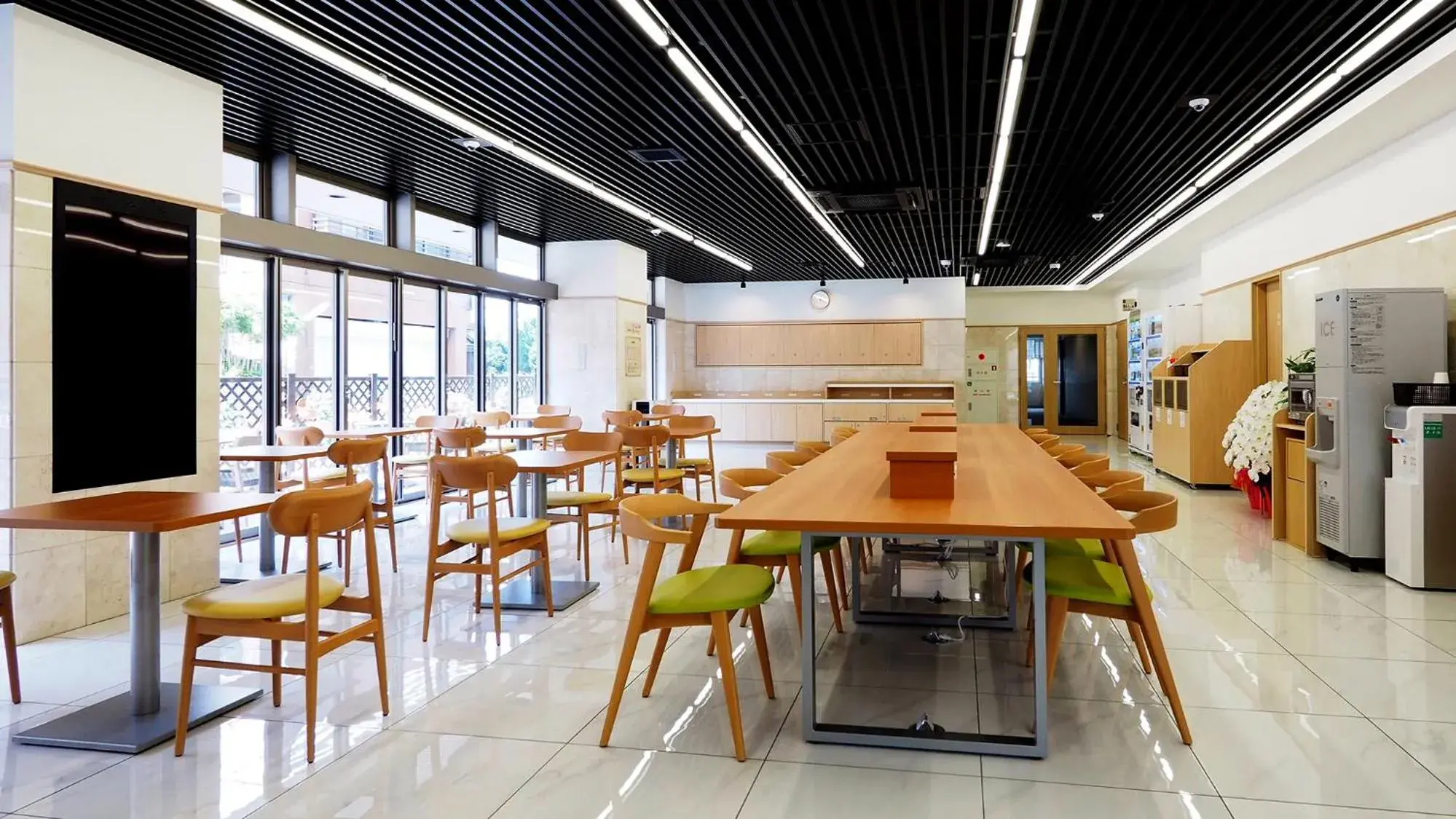 Lobby or reception in Toyoko Inn Iseshi Eki Lobby or reception in Toyoko Inn Iseshi Eki