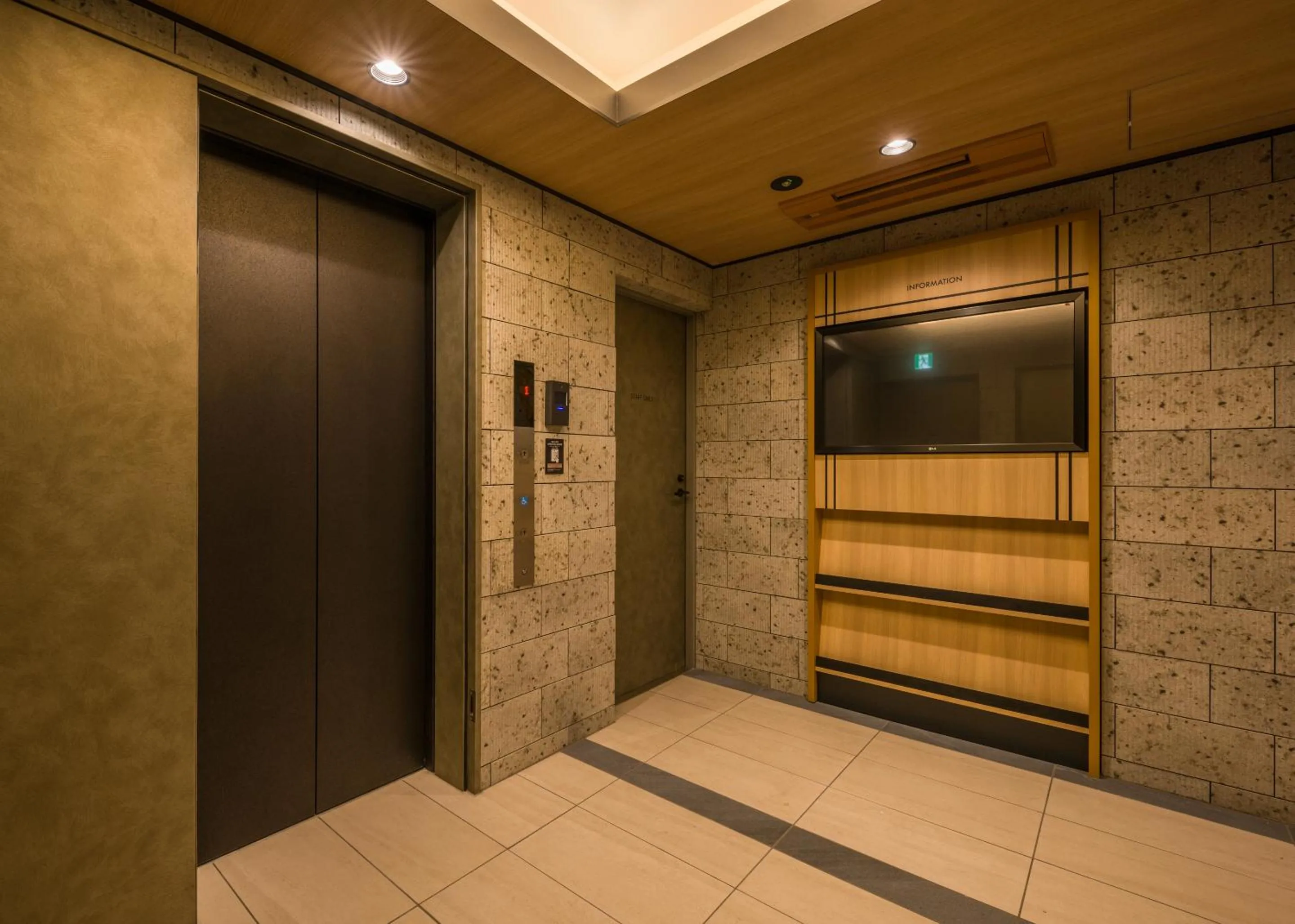 elevator in KOKO HOTEL Residence Asakusa Kappabashi