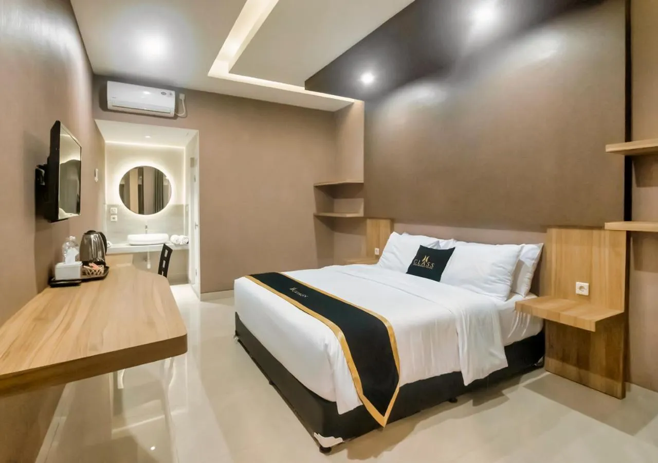 Bedroom, Bed in Class Premium Guest House