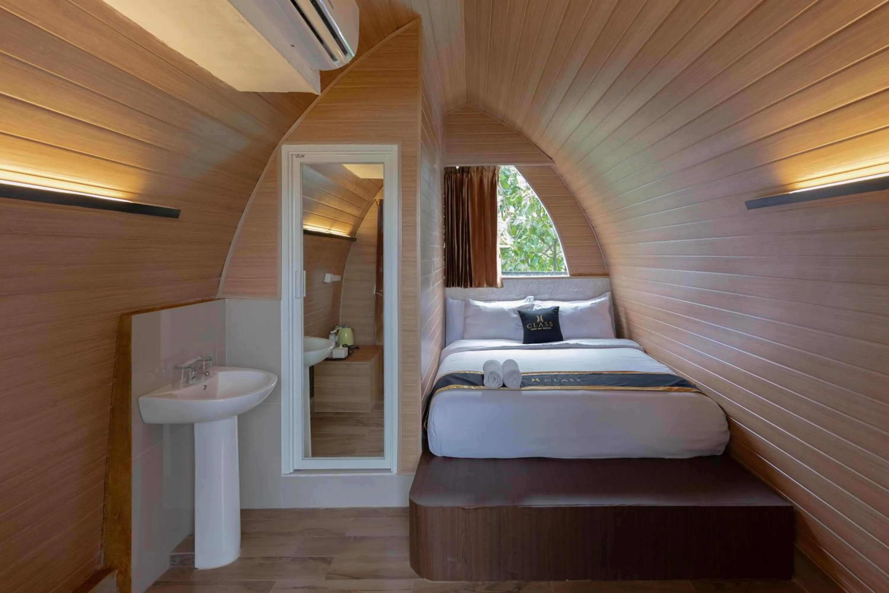 Bedroom, Bed in Class Premium Guest House