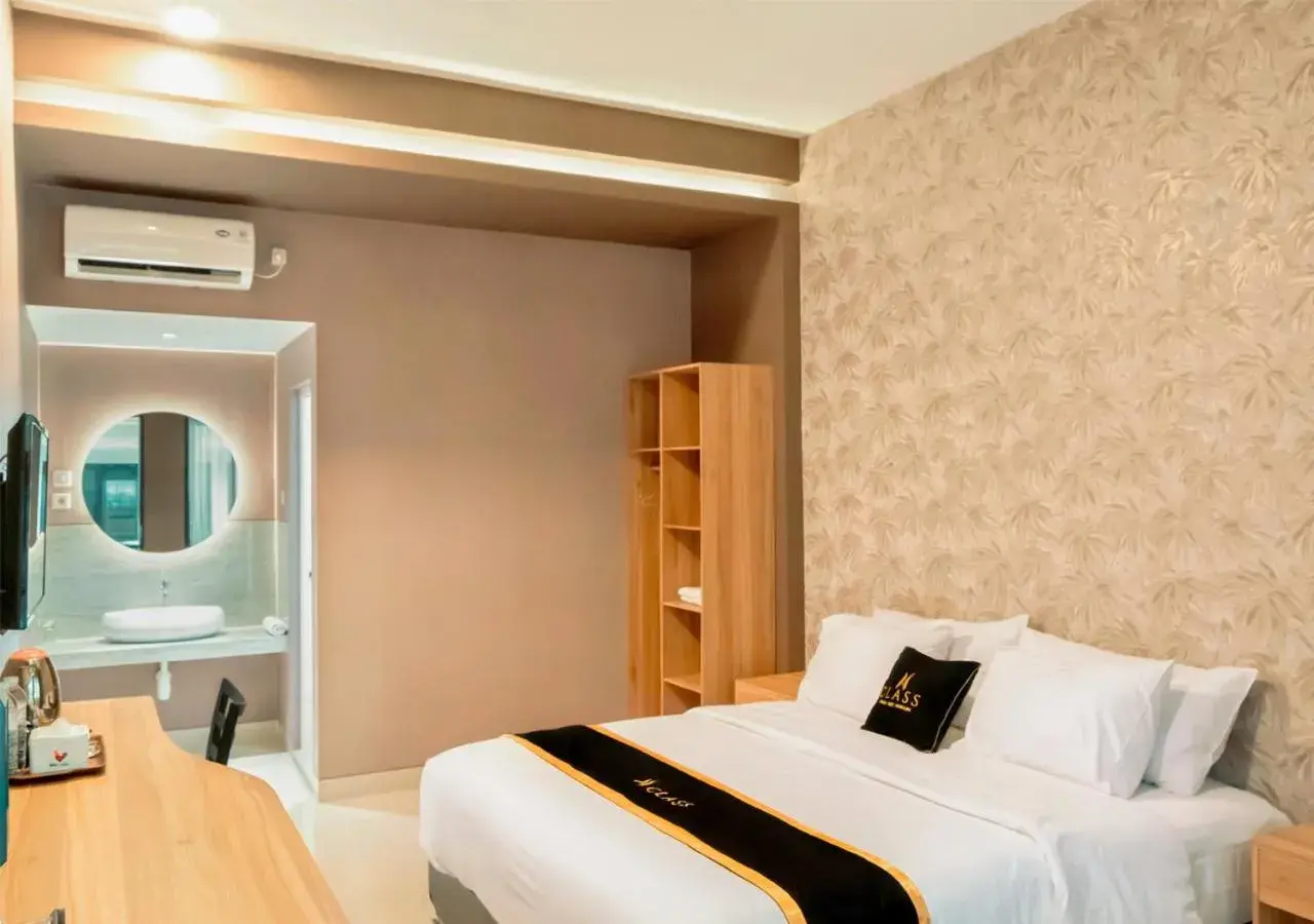 Bedroom, Bed in Class Premium Guest House Bedroom, Bed in Class Premium Guest House