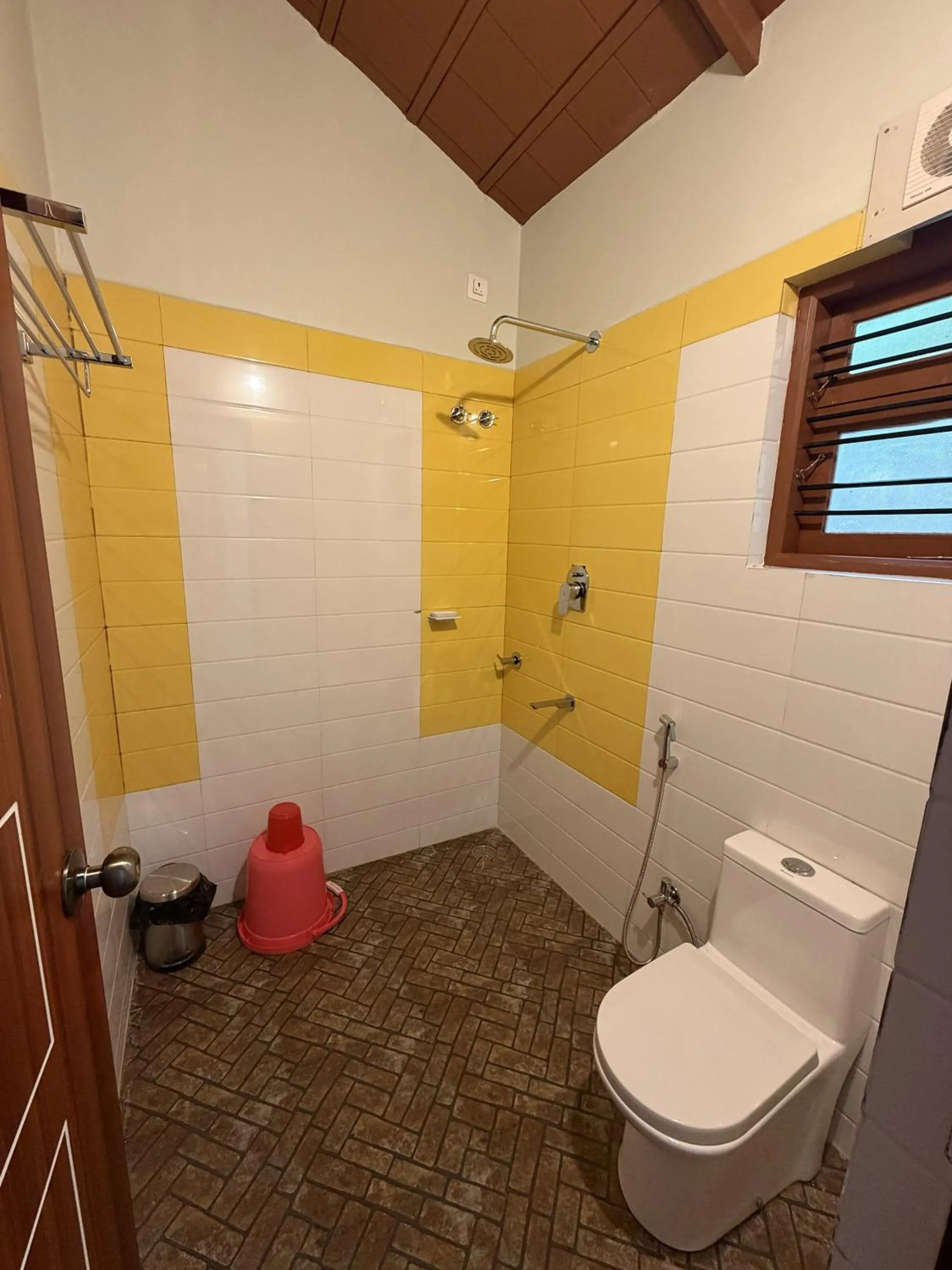 Bathroom in Deva Maani Coorg Nature View