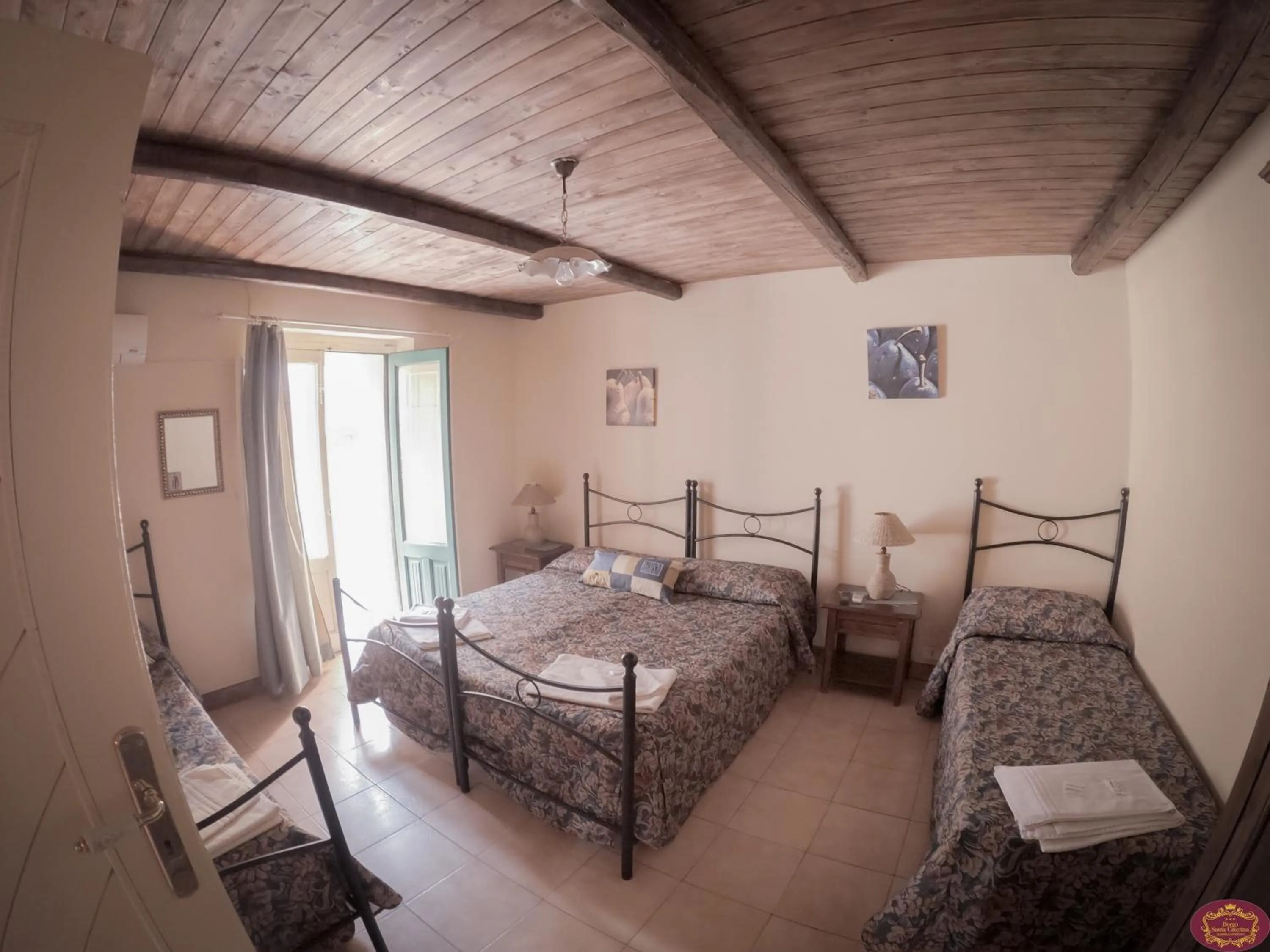 Bed in Albergo Diffuso Borgo Santa Caterina "Vintage"