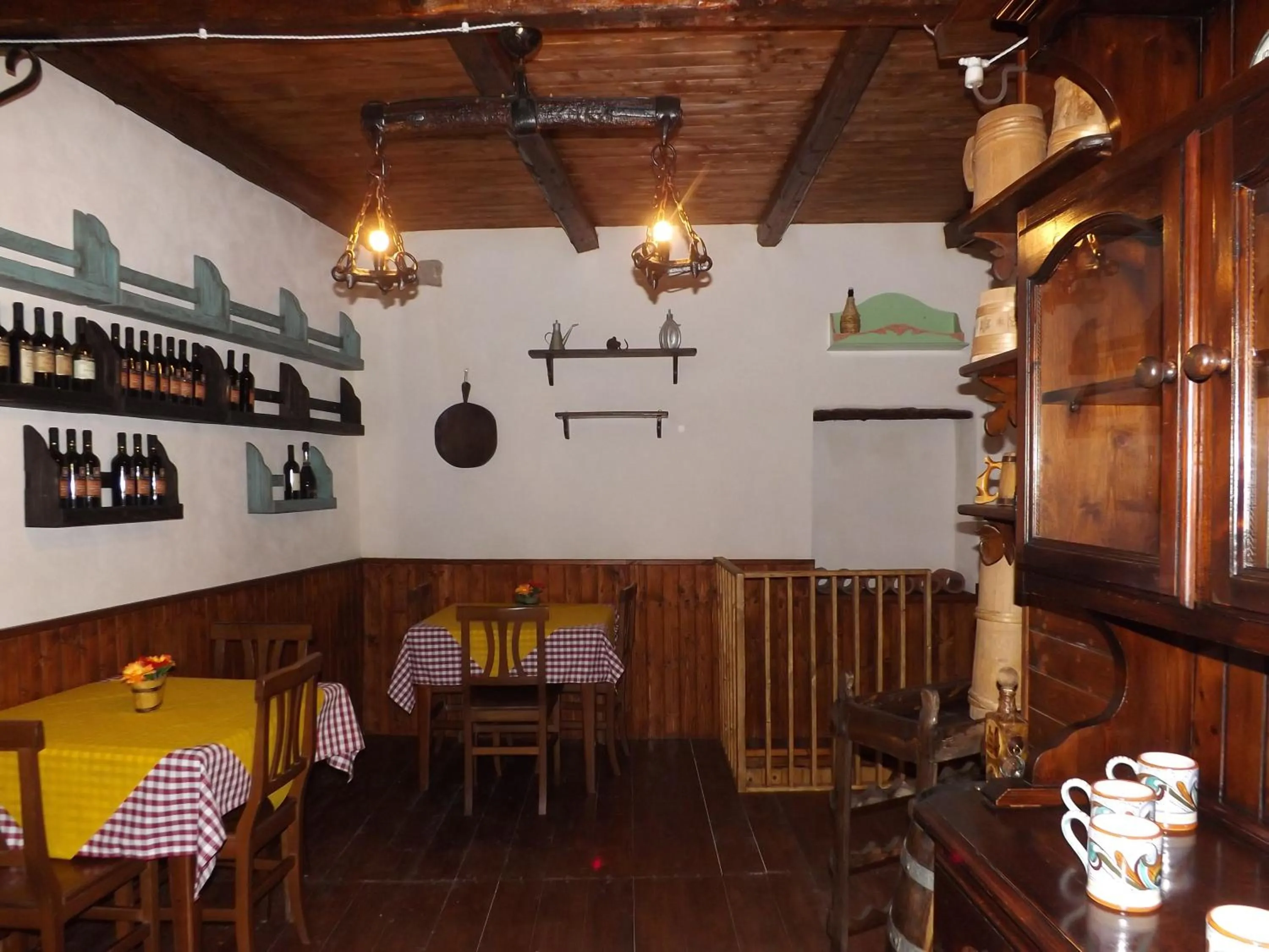 Lounge or bar in Albergo Diffuso Borgo Santa Caterina "Vintage"