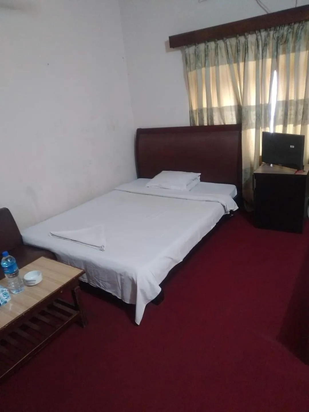 Bed in Taz Garden House