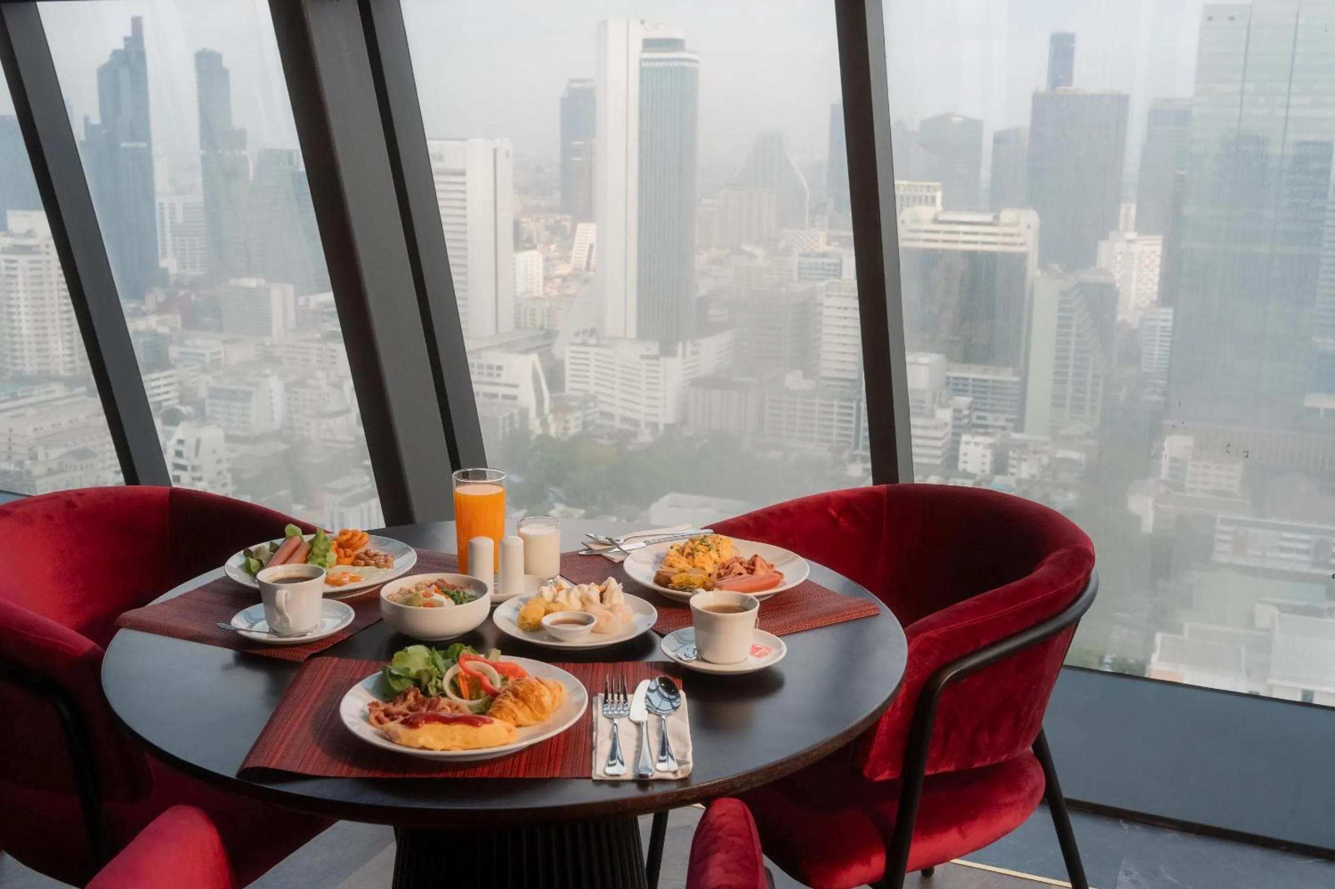 Restaurant/places to eat in Ascott Embassy Sathorn Bangkok