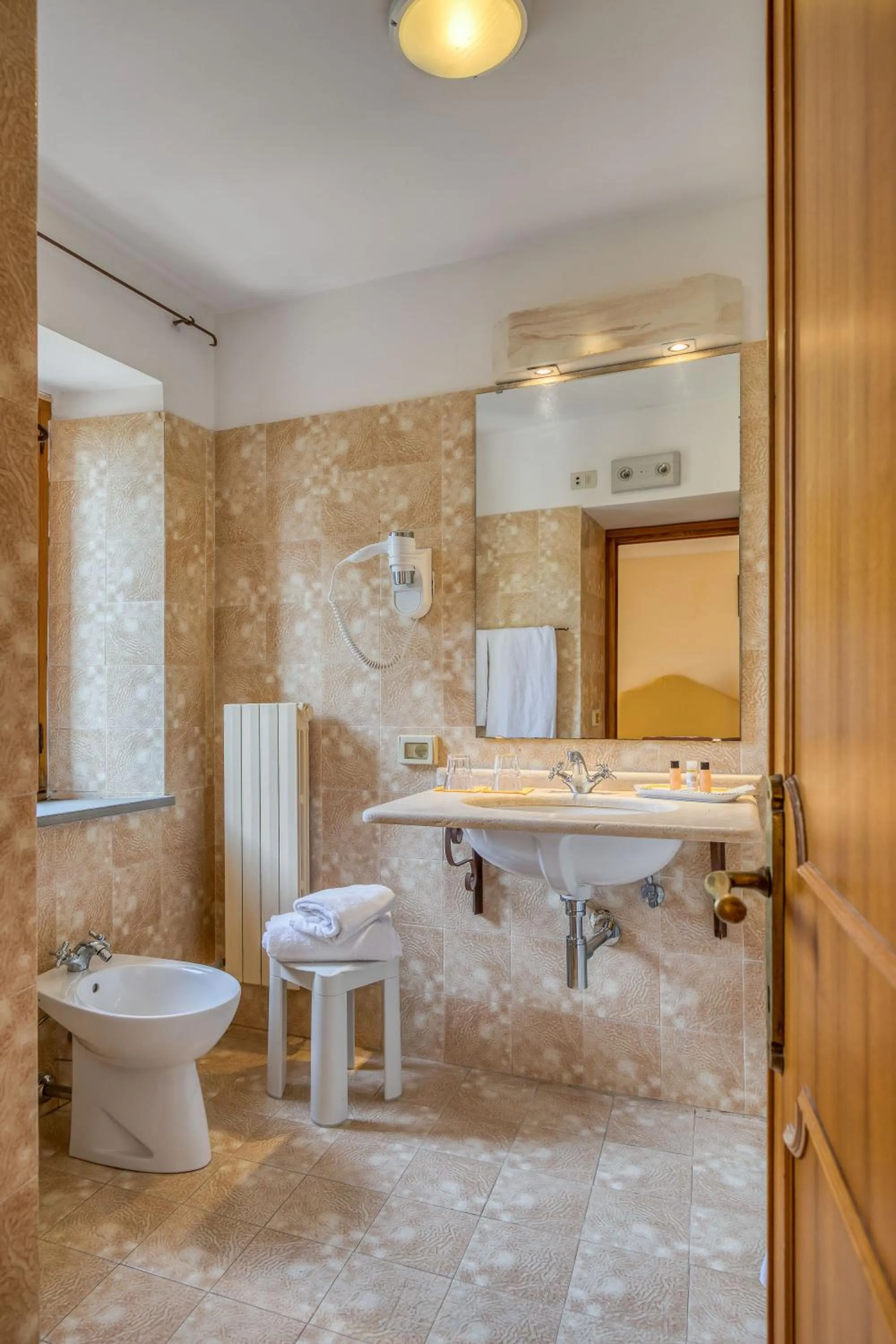 Bathroom in Relais La Fattoria