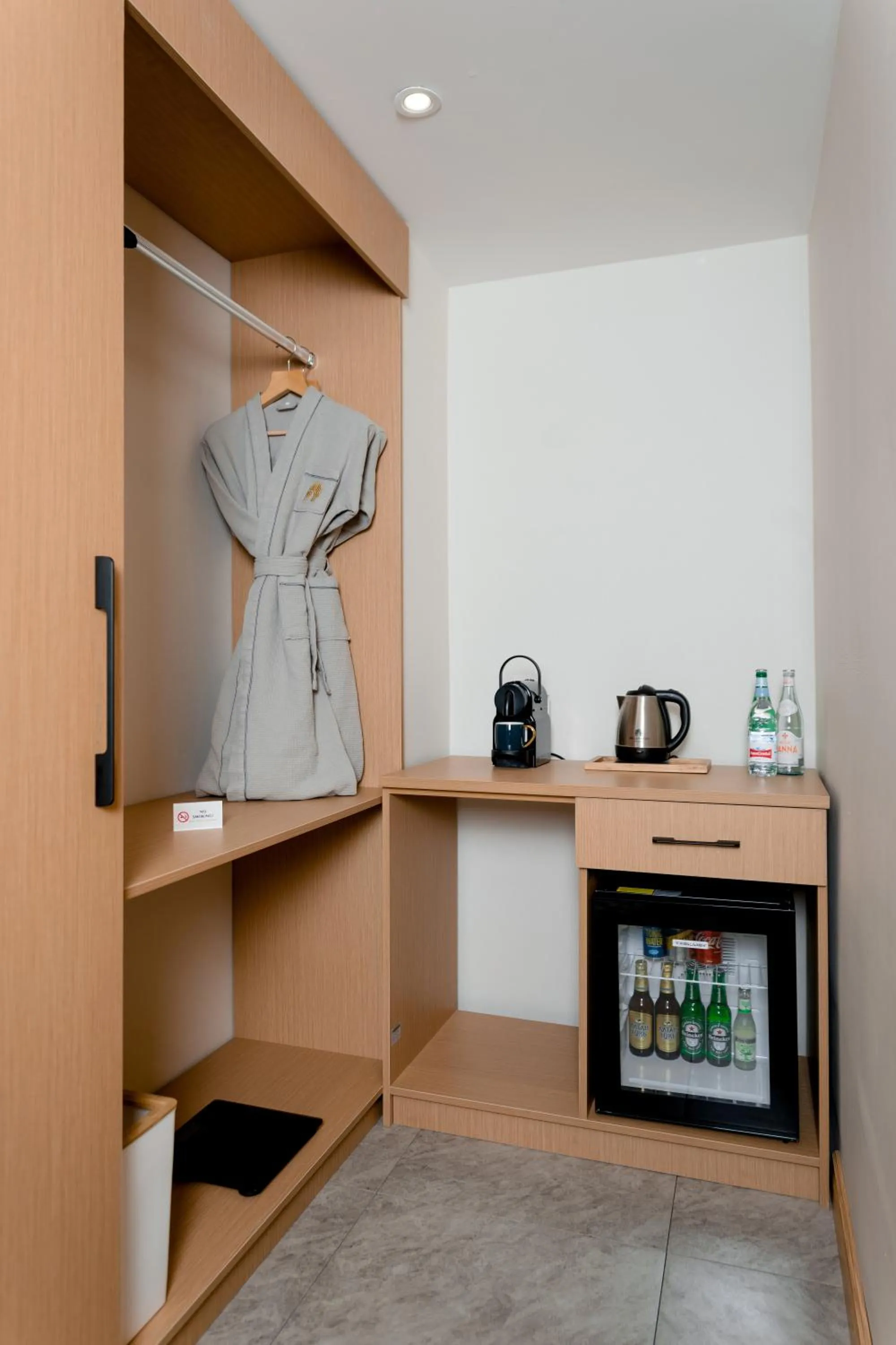 Coffee/tea facilities in MIllennium Plaza Hotel & Mall Ulaanbaatar