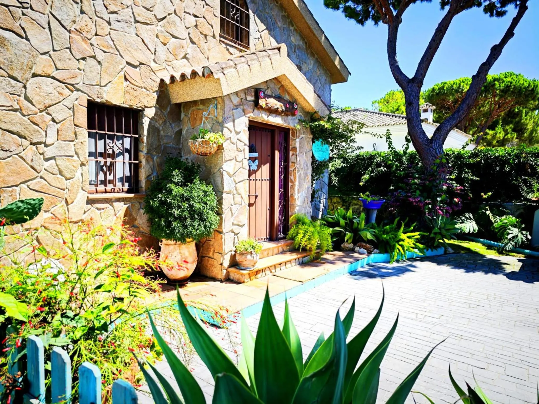 Property building in Villa Zahara