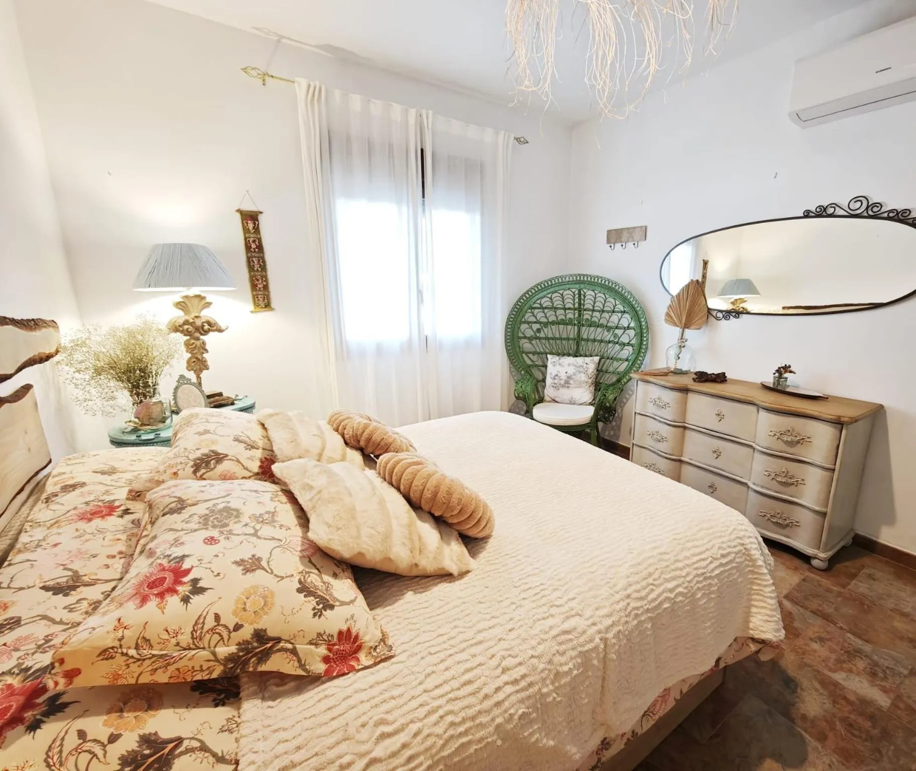 Bedroom, Bed in Villa Zahara
