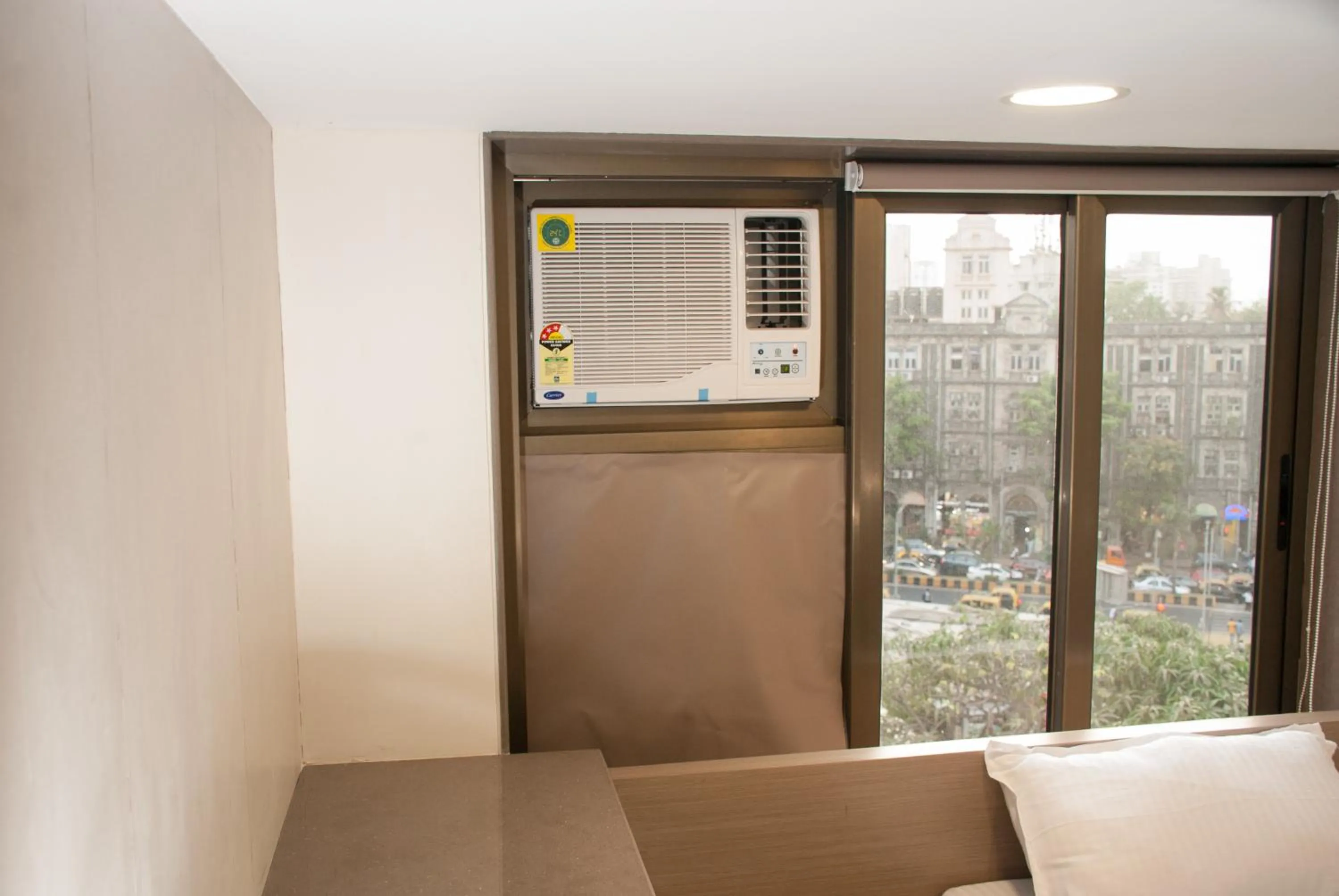 View (from property/room), Bed in City Hotel