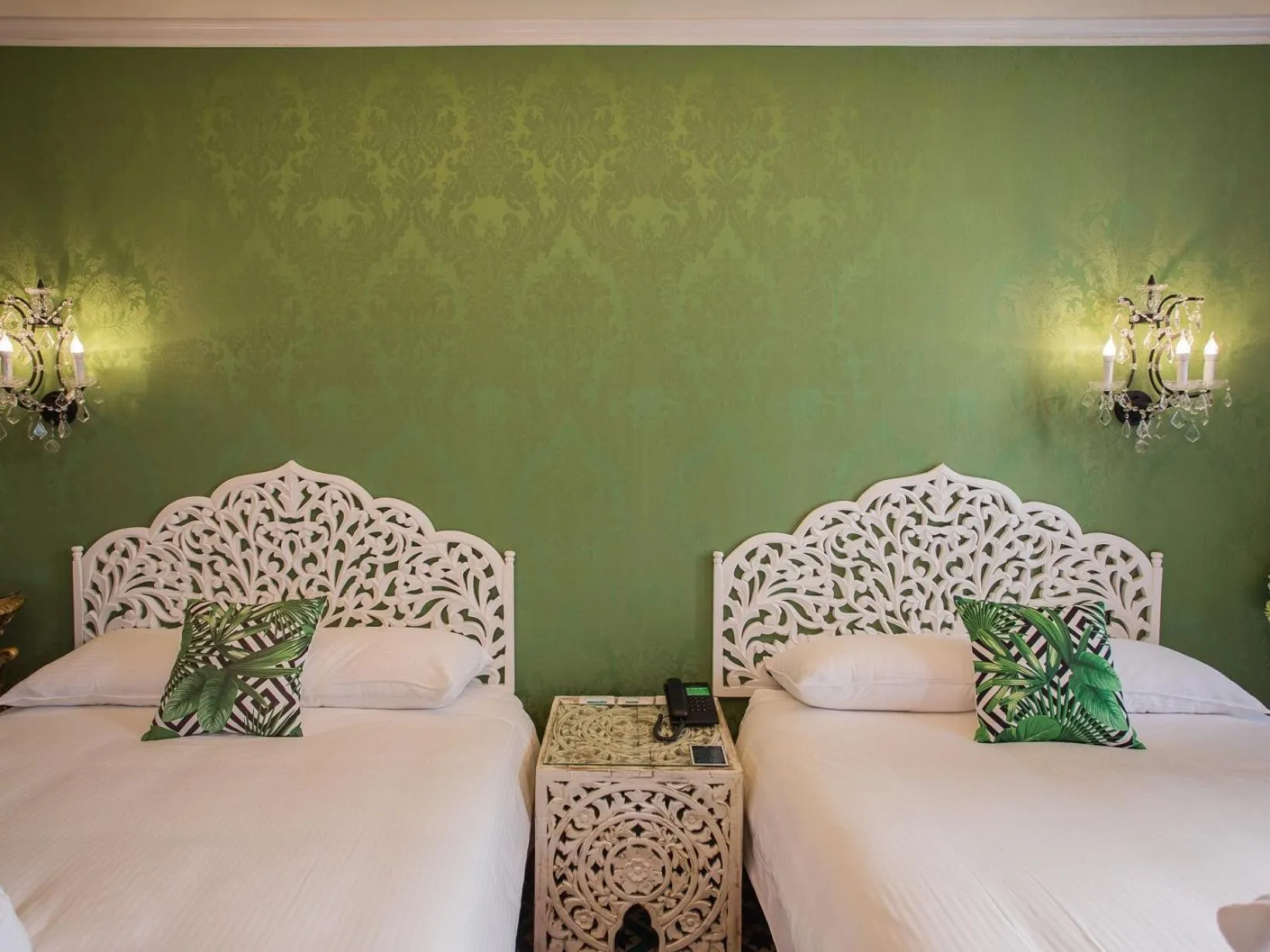 Bed in Anna King Hotel