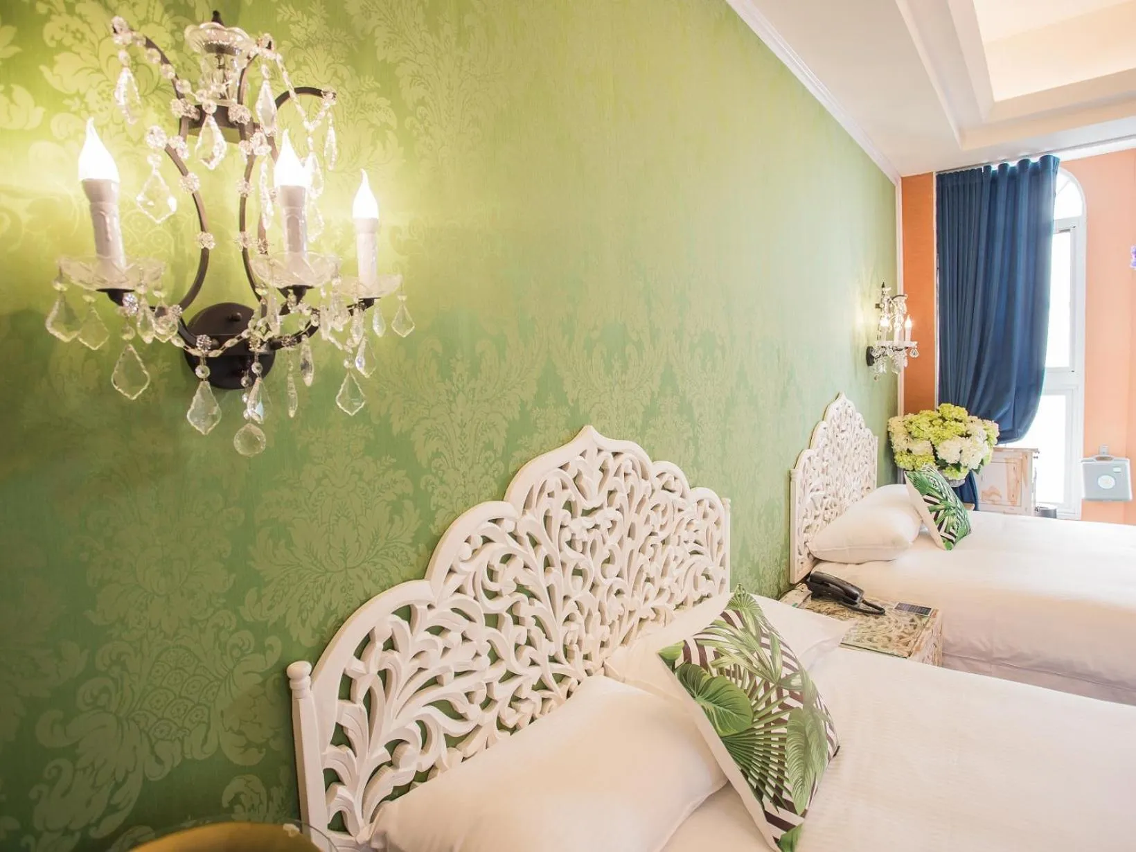 Bed in Anna King Hotel