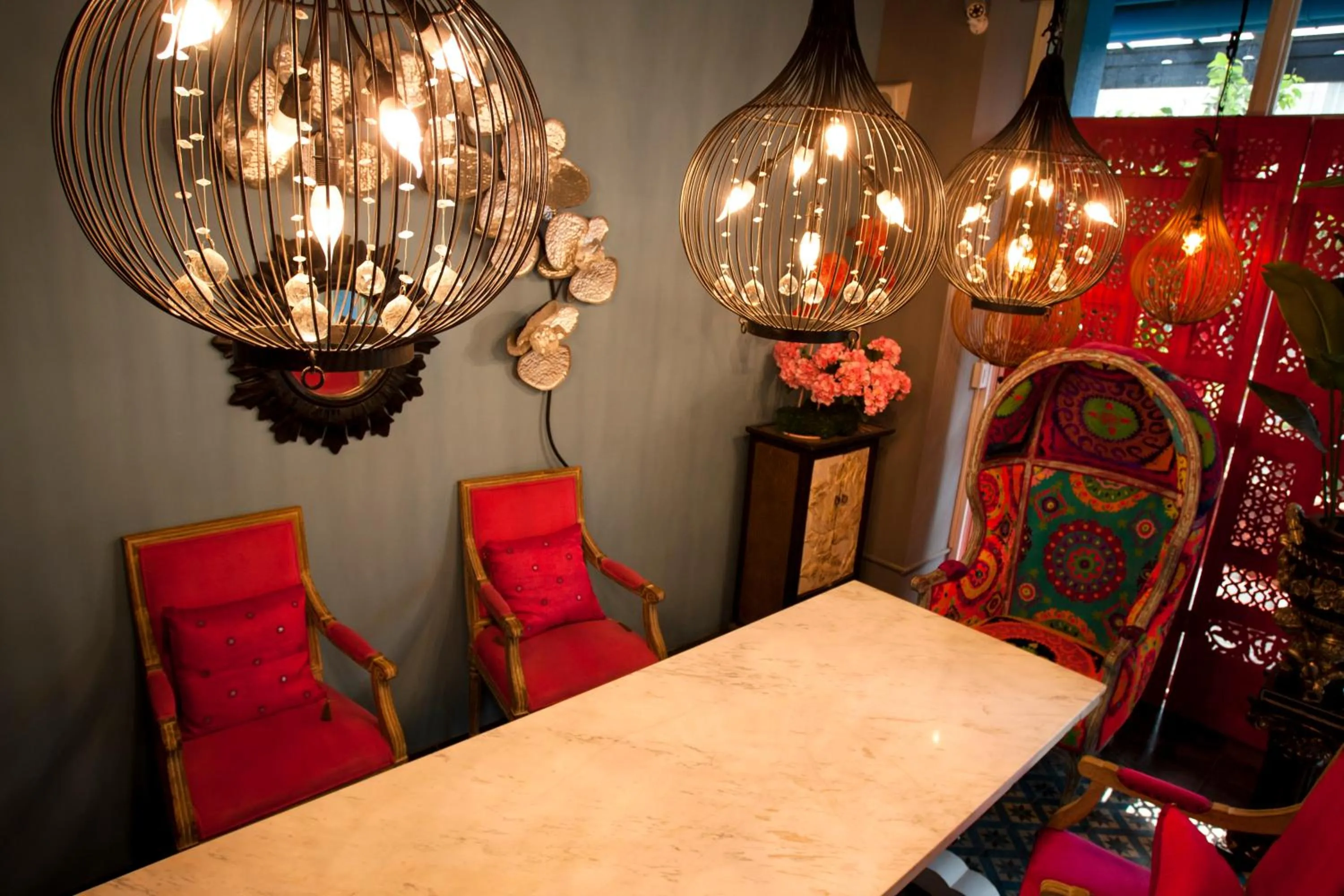 Restaurant/places to eat in Anna King Hotel