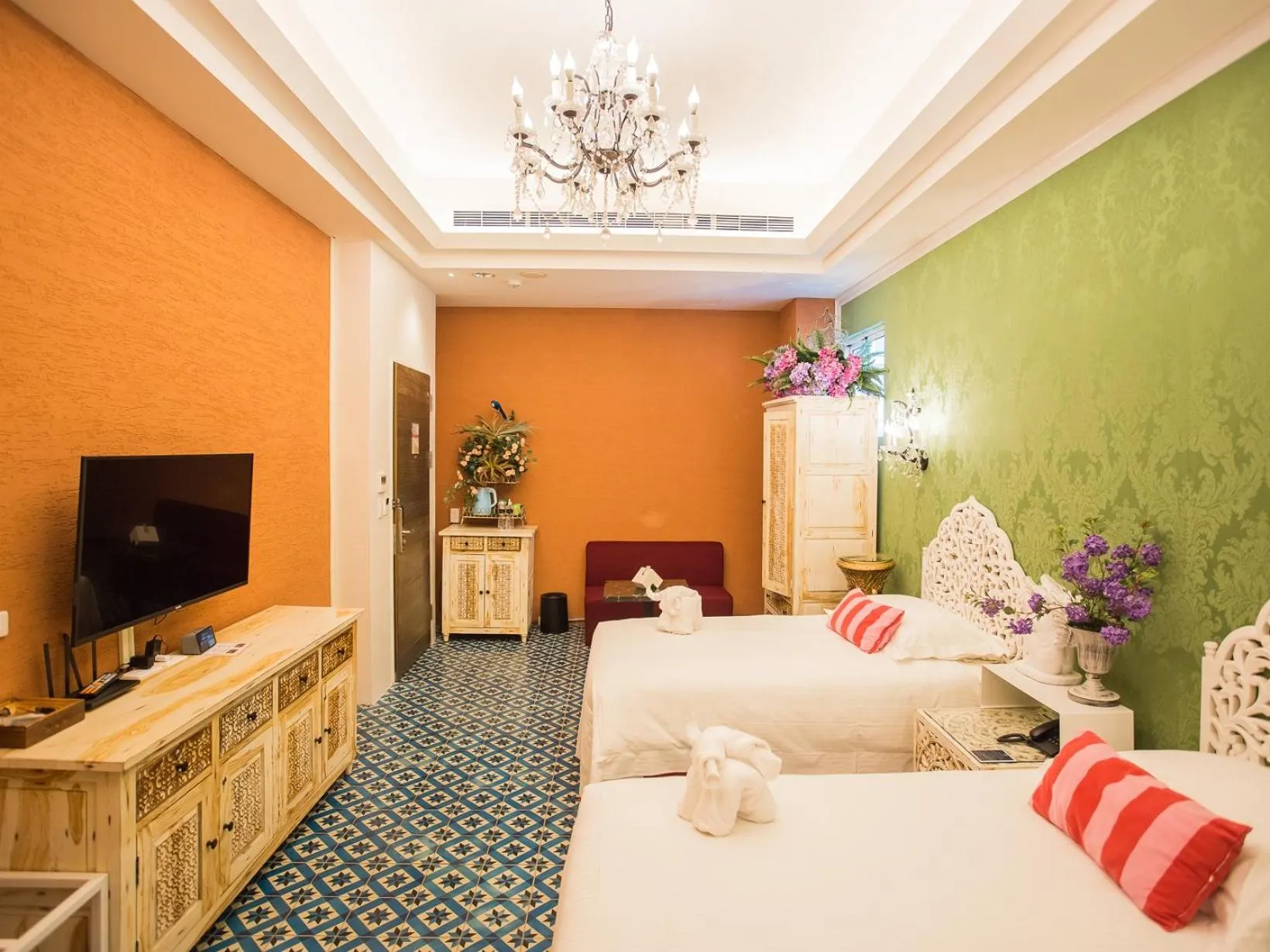 Bed in Anna King Hotel