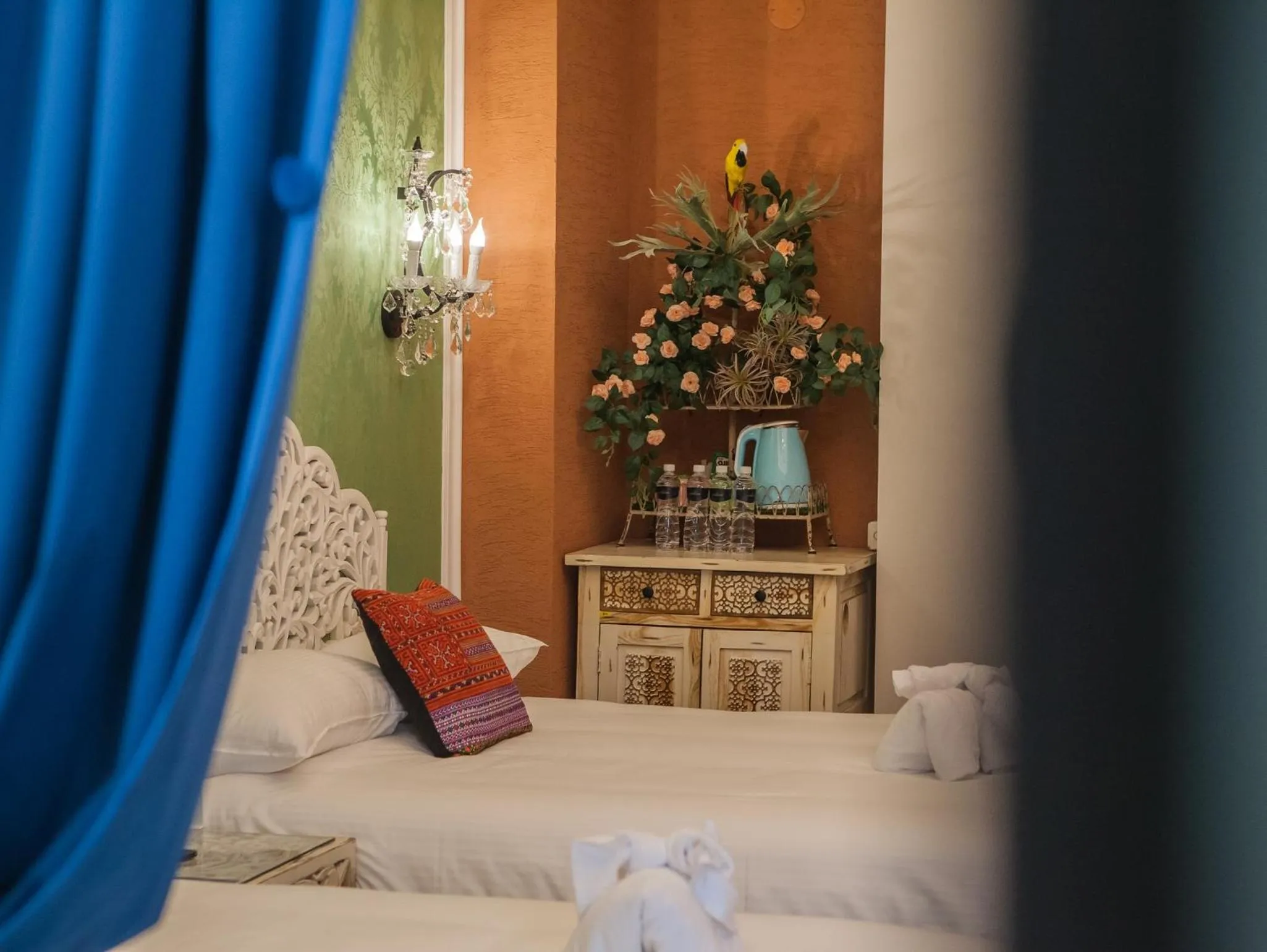 Bed in Anna King Hotel