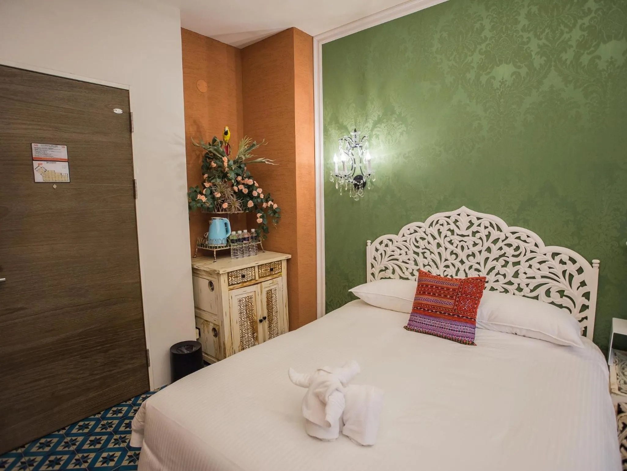 Bed in Anna King Hotel