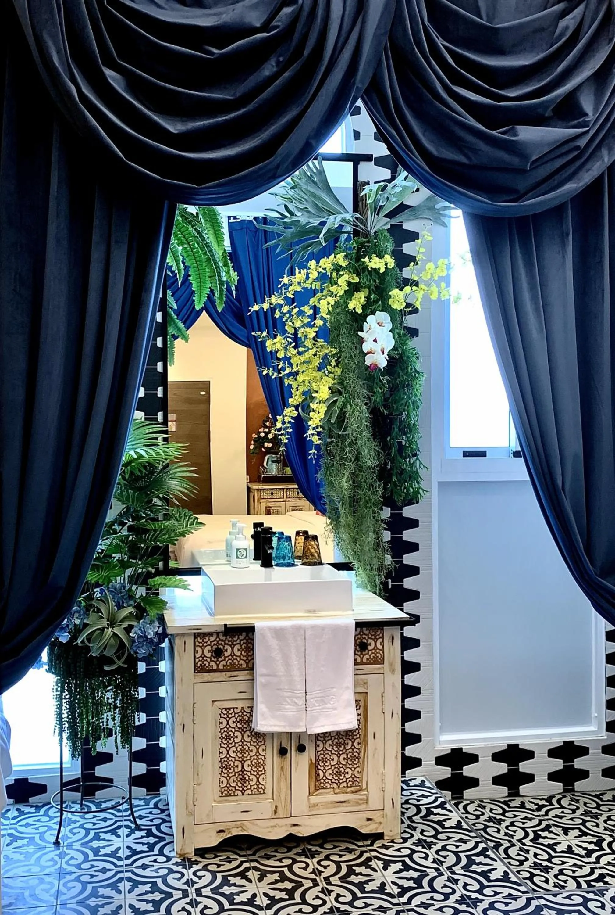 Bathroom in Anna King Hotel