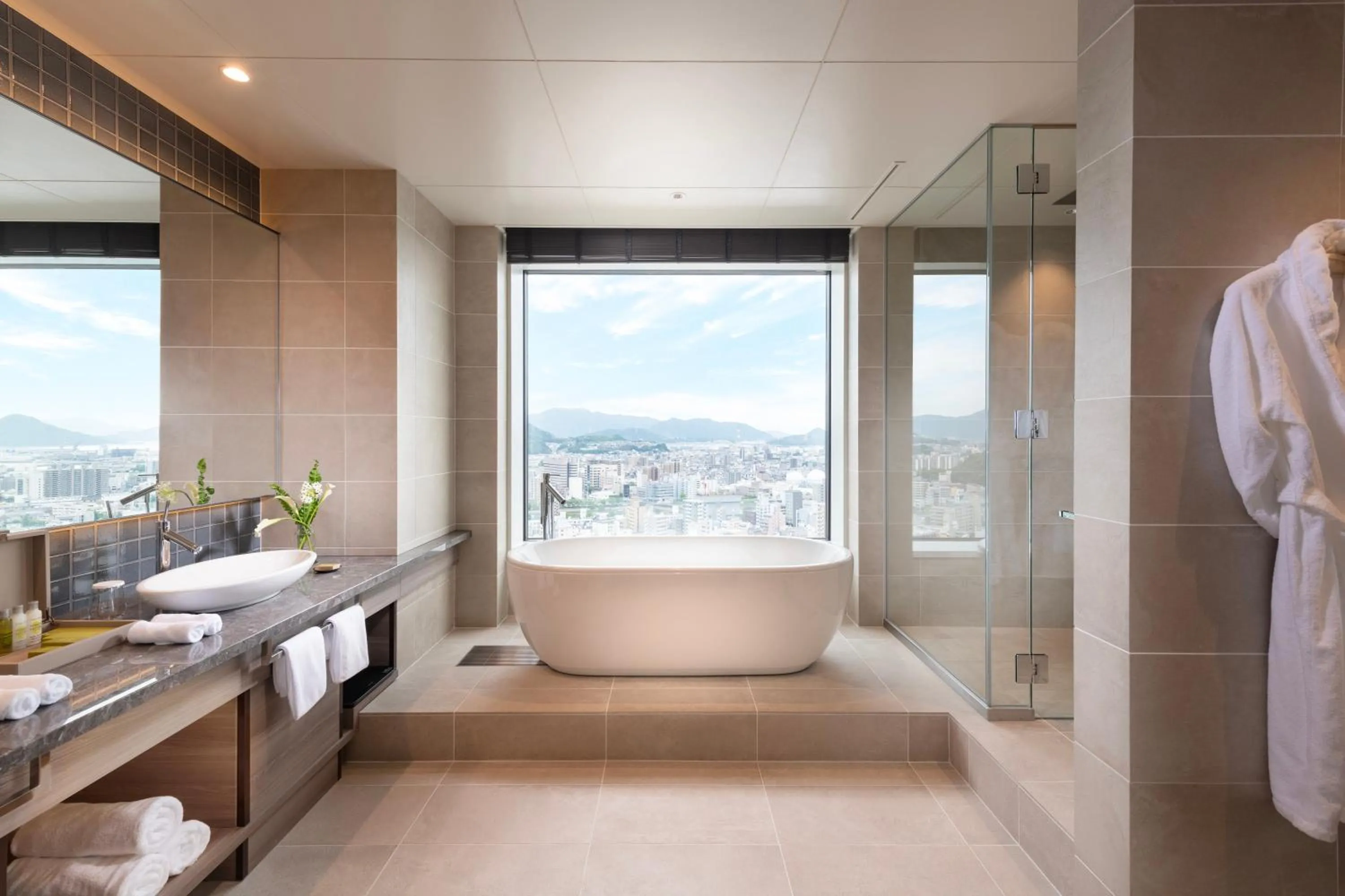 Bathroom, Bed in Hilton Hiroshima