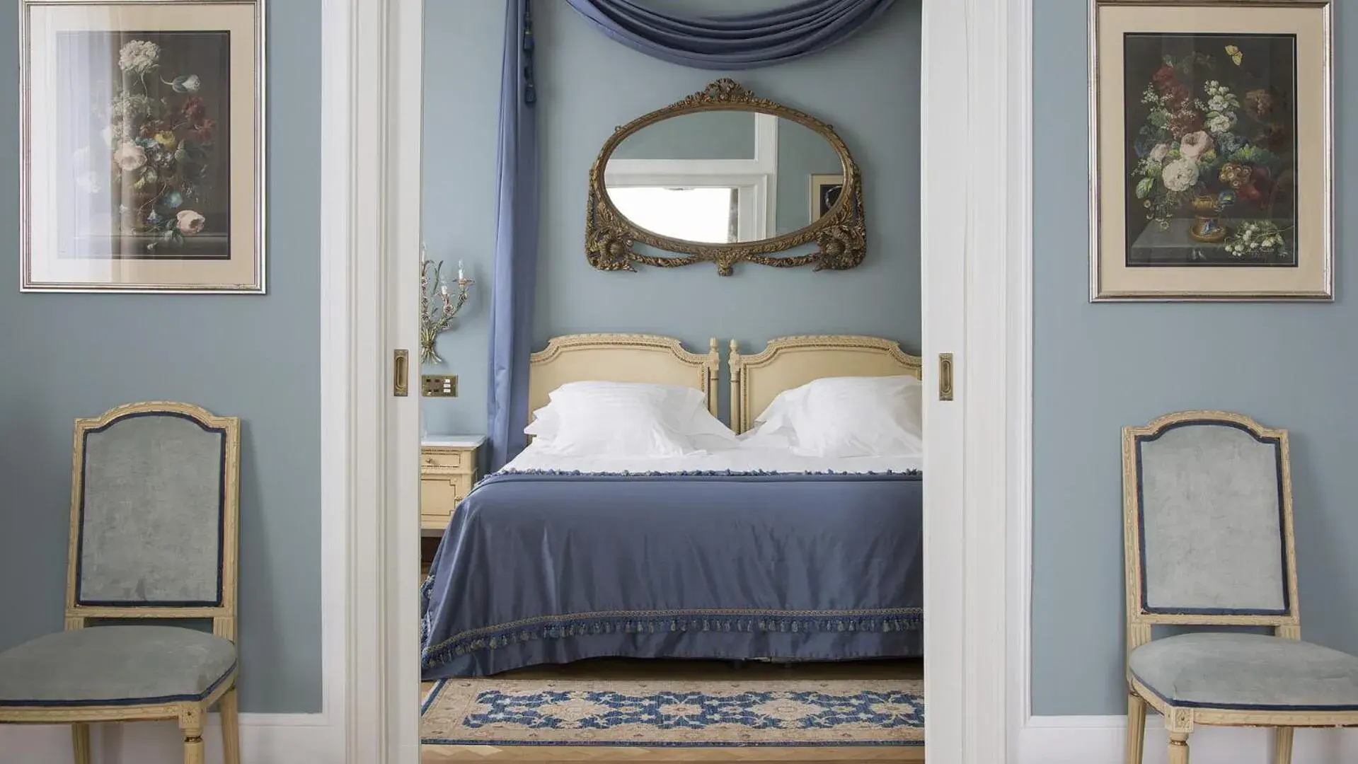 Bedroom, Bed in Grand Hotel et de Milan - The Leading Hotels of the World Bedroom, Bed in Grand Hotel et de Milan - The Leading Hotels of the World