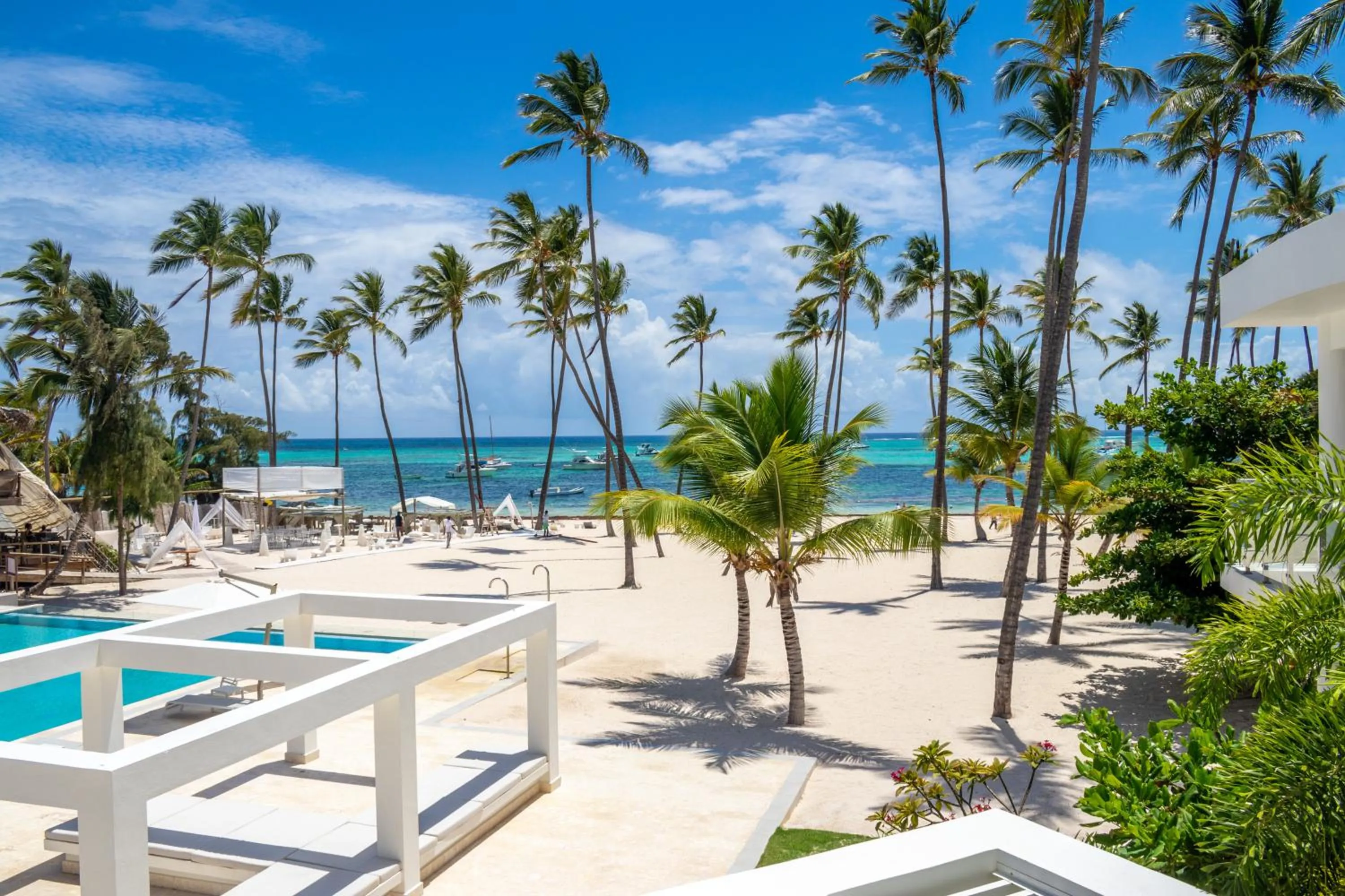 Beach in Family Getaway Apartment - Right On The Beach