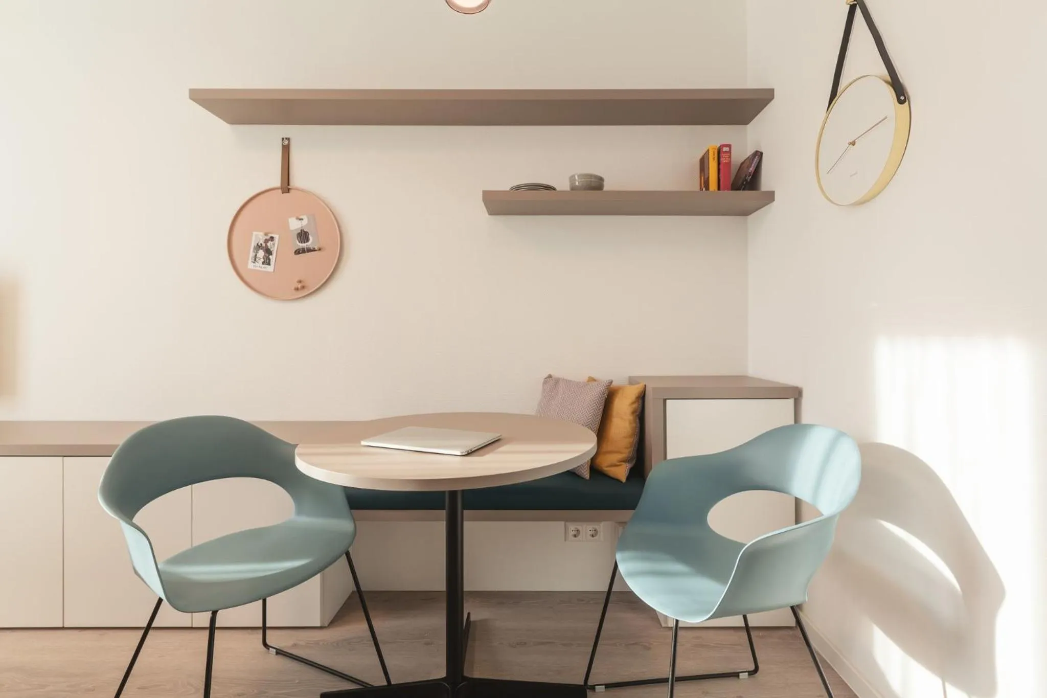 Photo of the whole room in acora Heidelberg