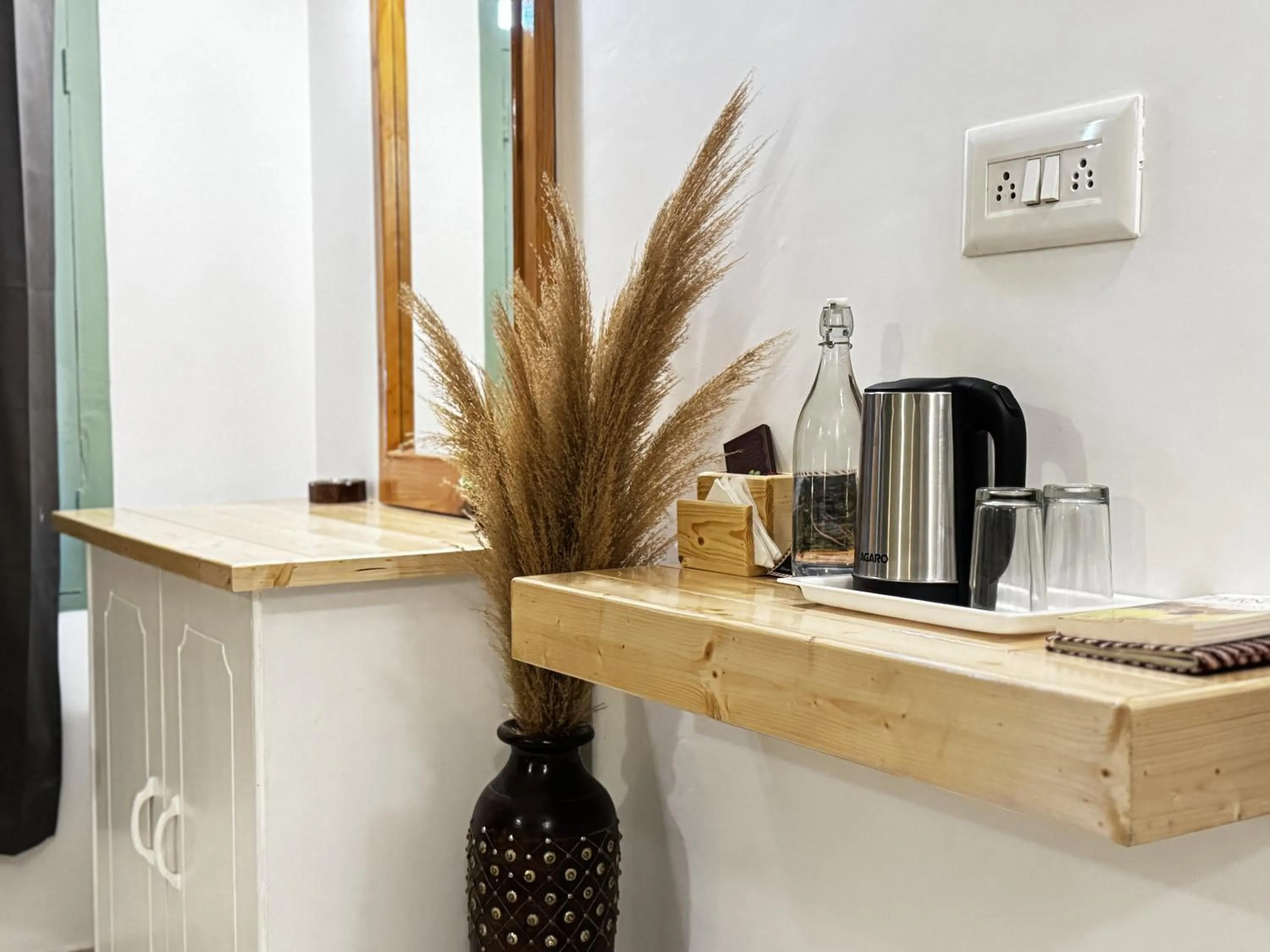 Bedroom in The Royal Orchard Kasol