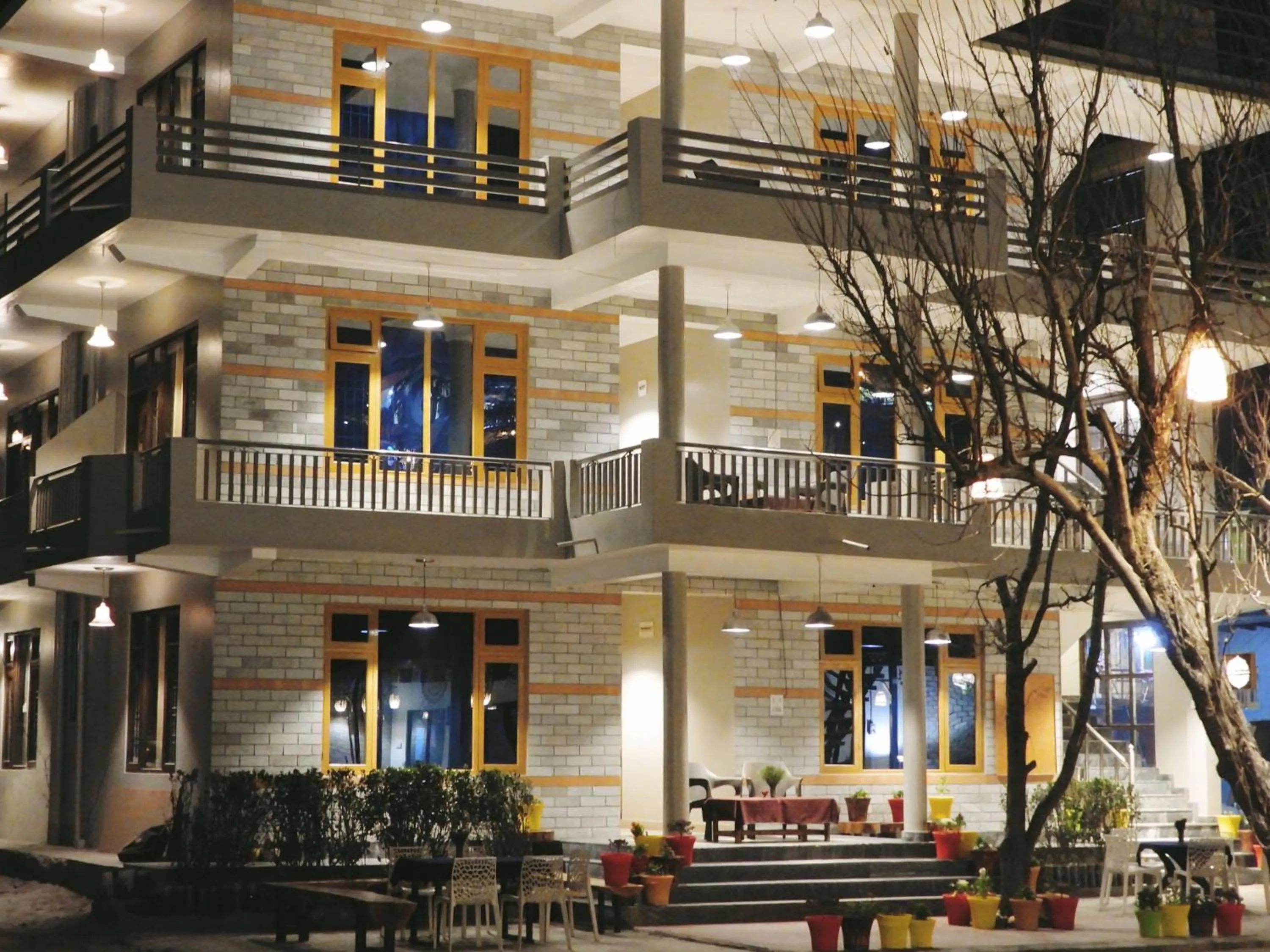 Property building in The Royal Orchard Kasol