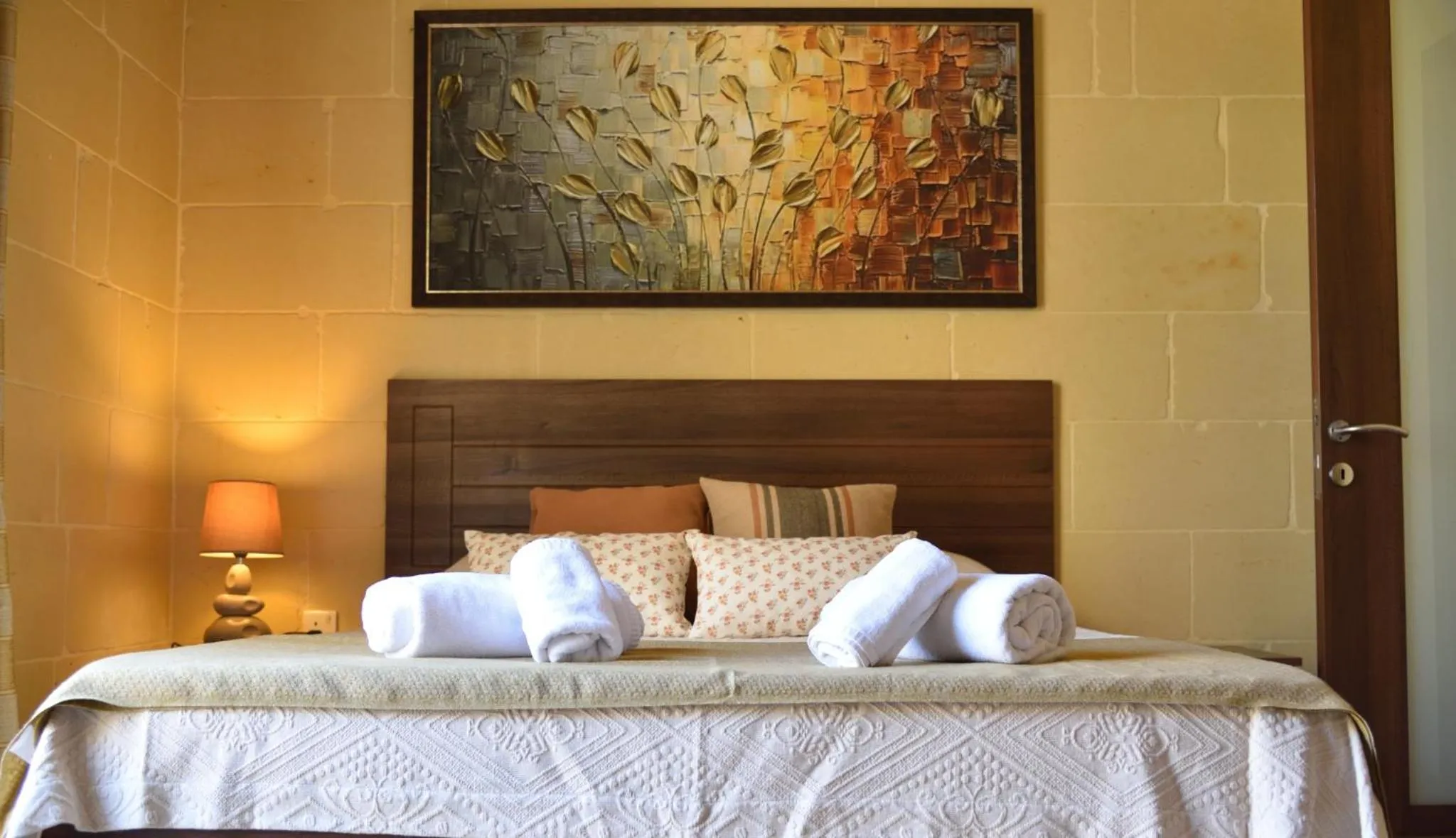 Bed in San Pawl B&b farmhouse- KORTOLL