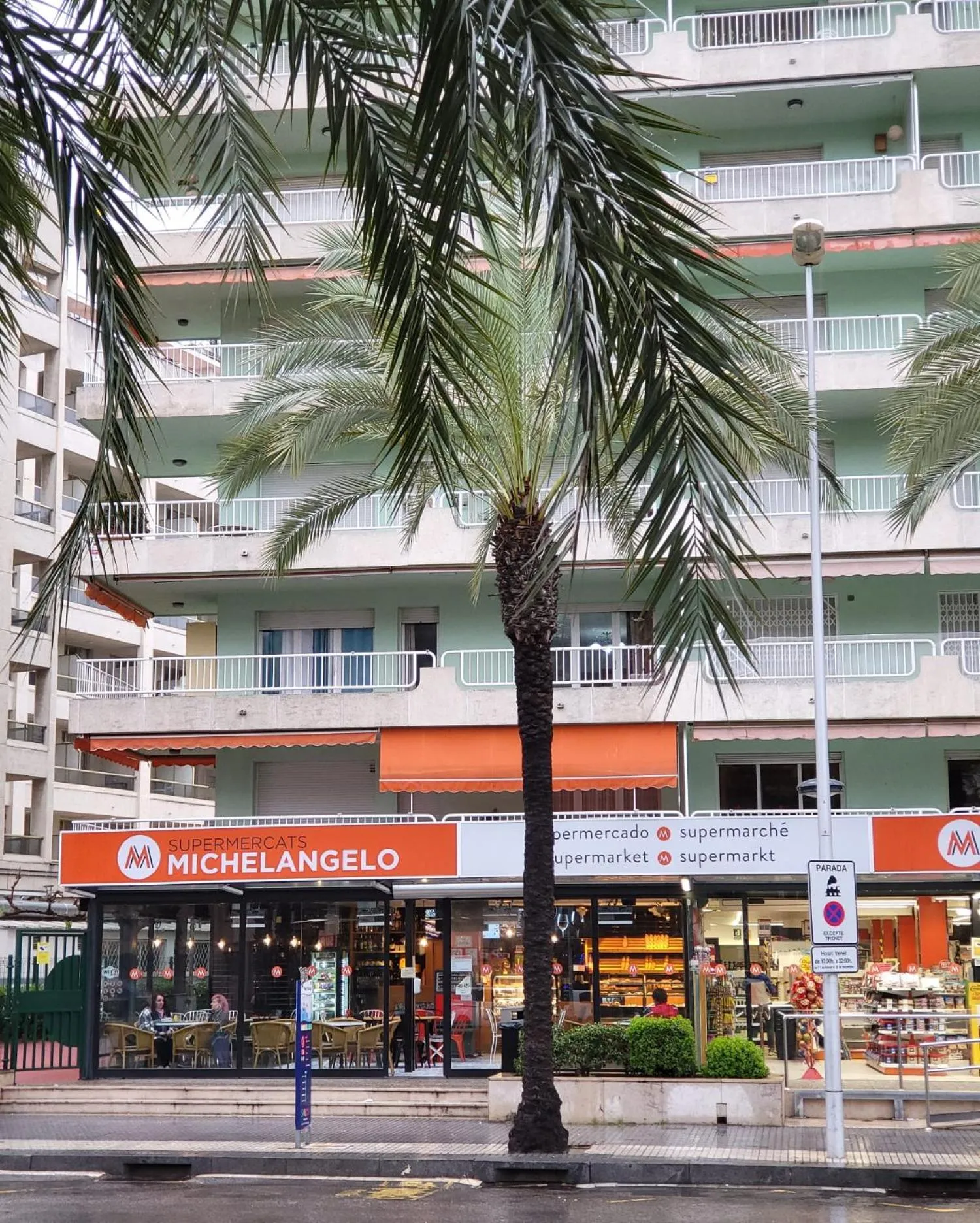 SALOU FAMILY APARTMENT
