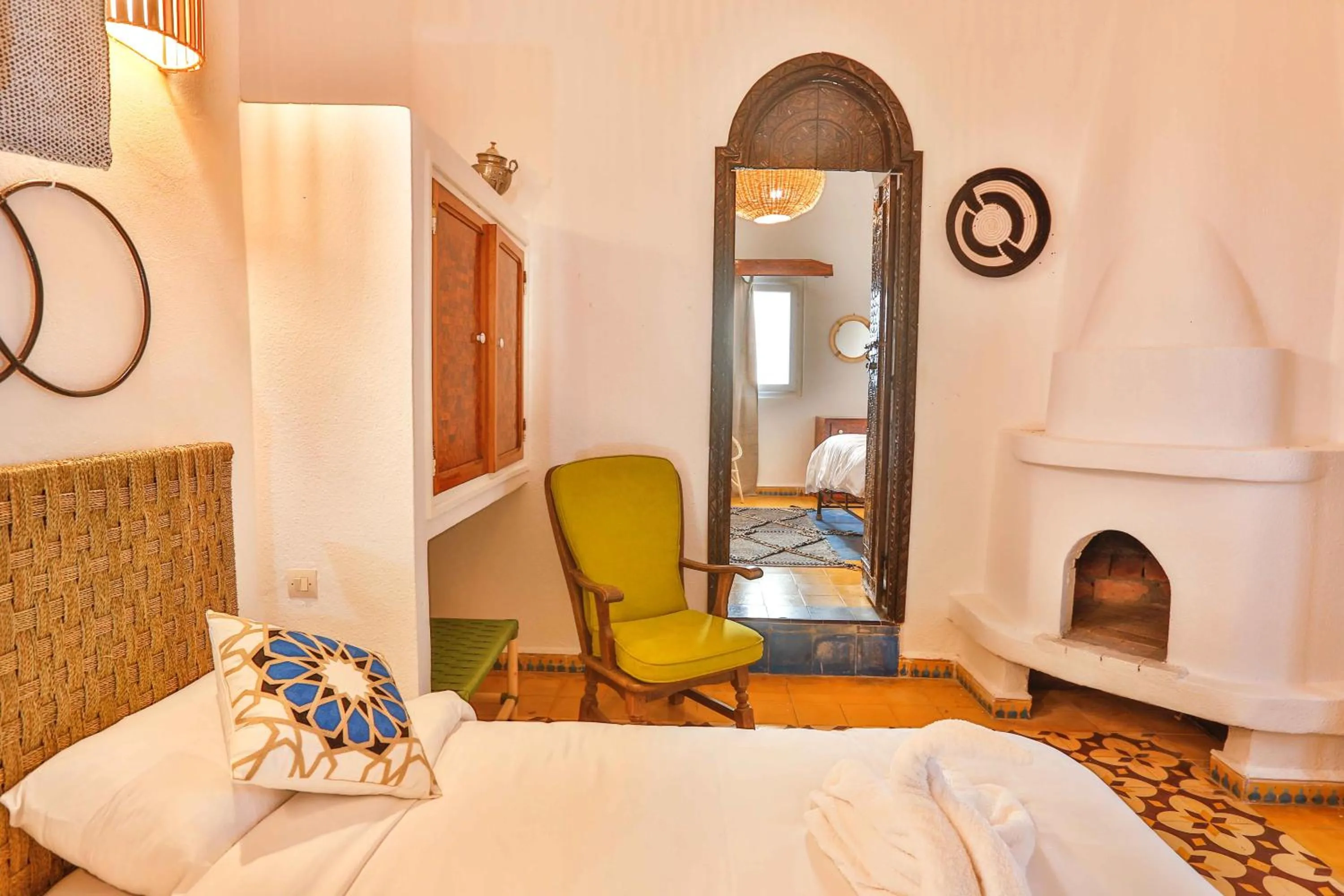 Bedroom, Bed in Luxury Riad Mounia