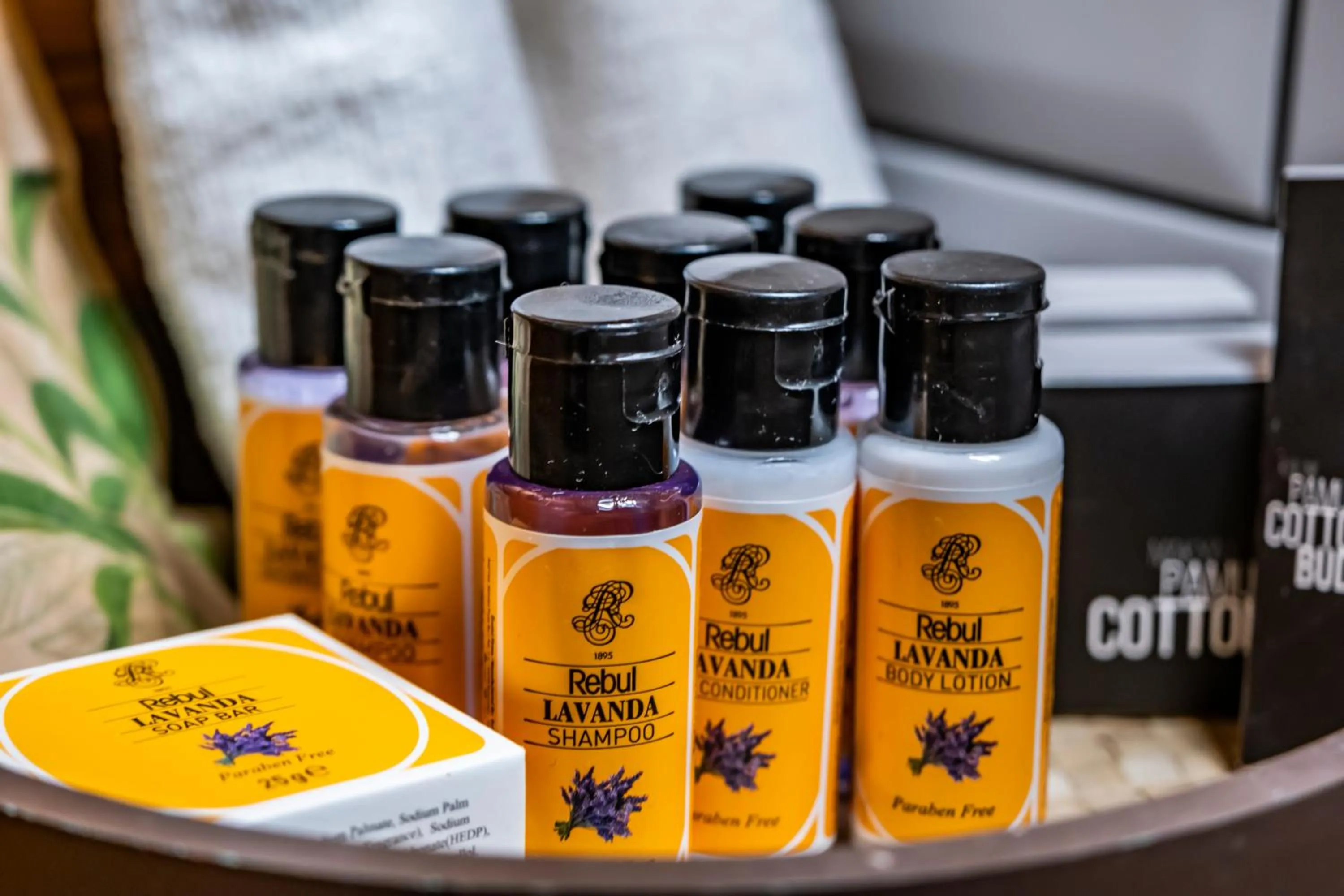 Stone House with Fireplace in Dolce Vita Luxury Bungalows