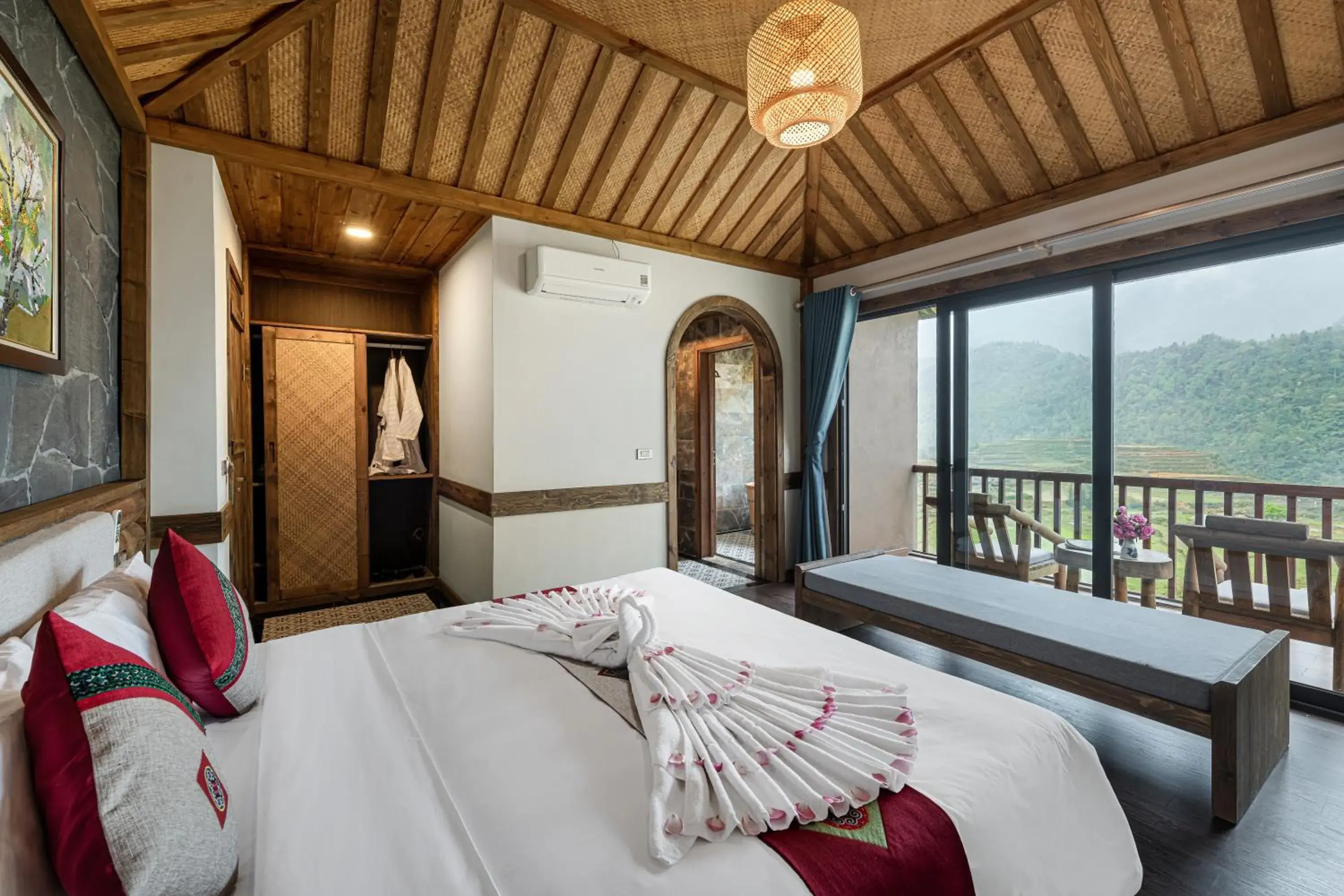 Photo of the whole room, Bed in Sin Chai Ecolodge Photo of the whole room, Bed in Sin Chai Ecolodge