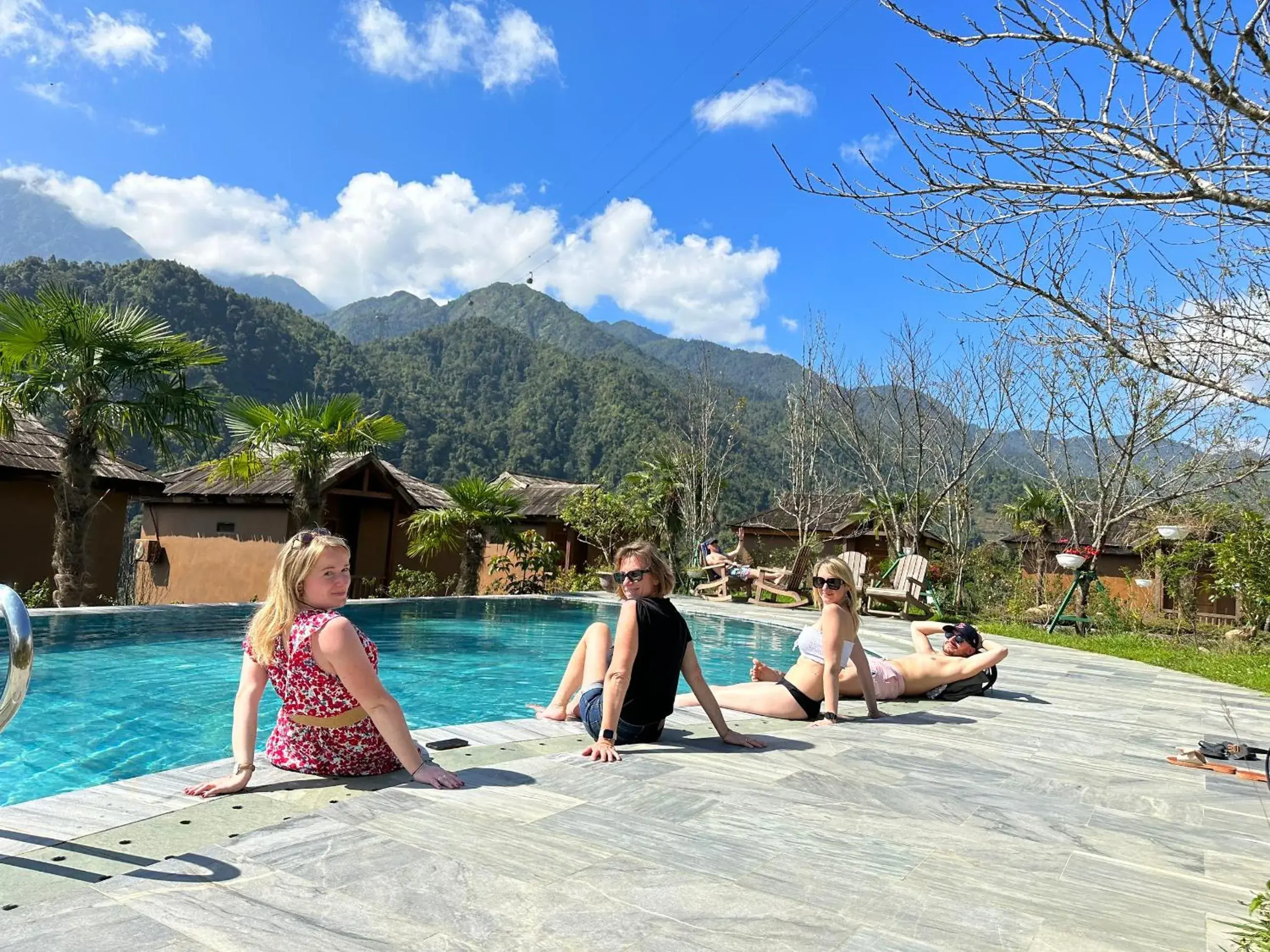 Swimming pool in Sin Chai Ecolodge Swimming pool in Sin Chai Ecolodge