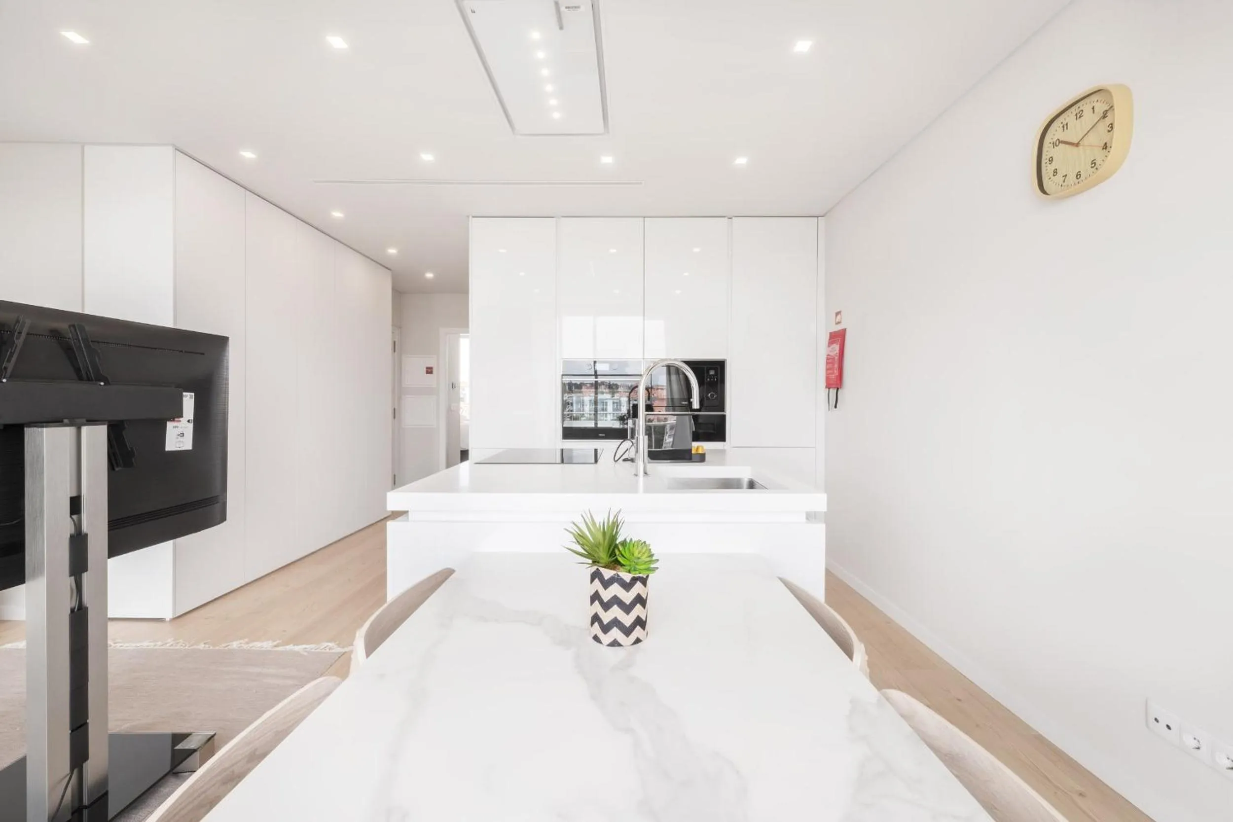 Kitchen or kitchenette in Ocean Apartment by Olala Homes