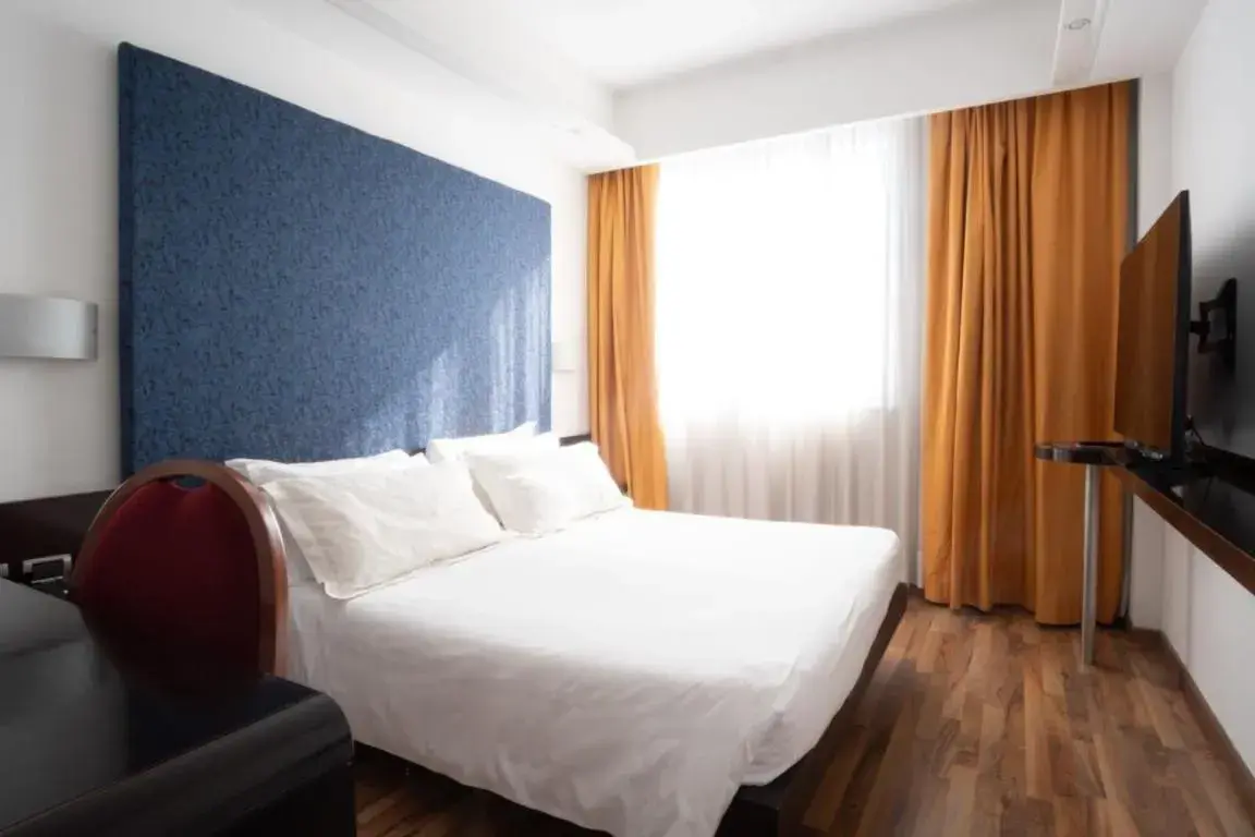 Bedroom, Bed in Hotel IMPERATORI Bedroom, Bed in Hotel IMPERATORI