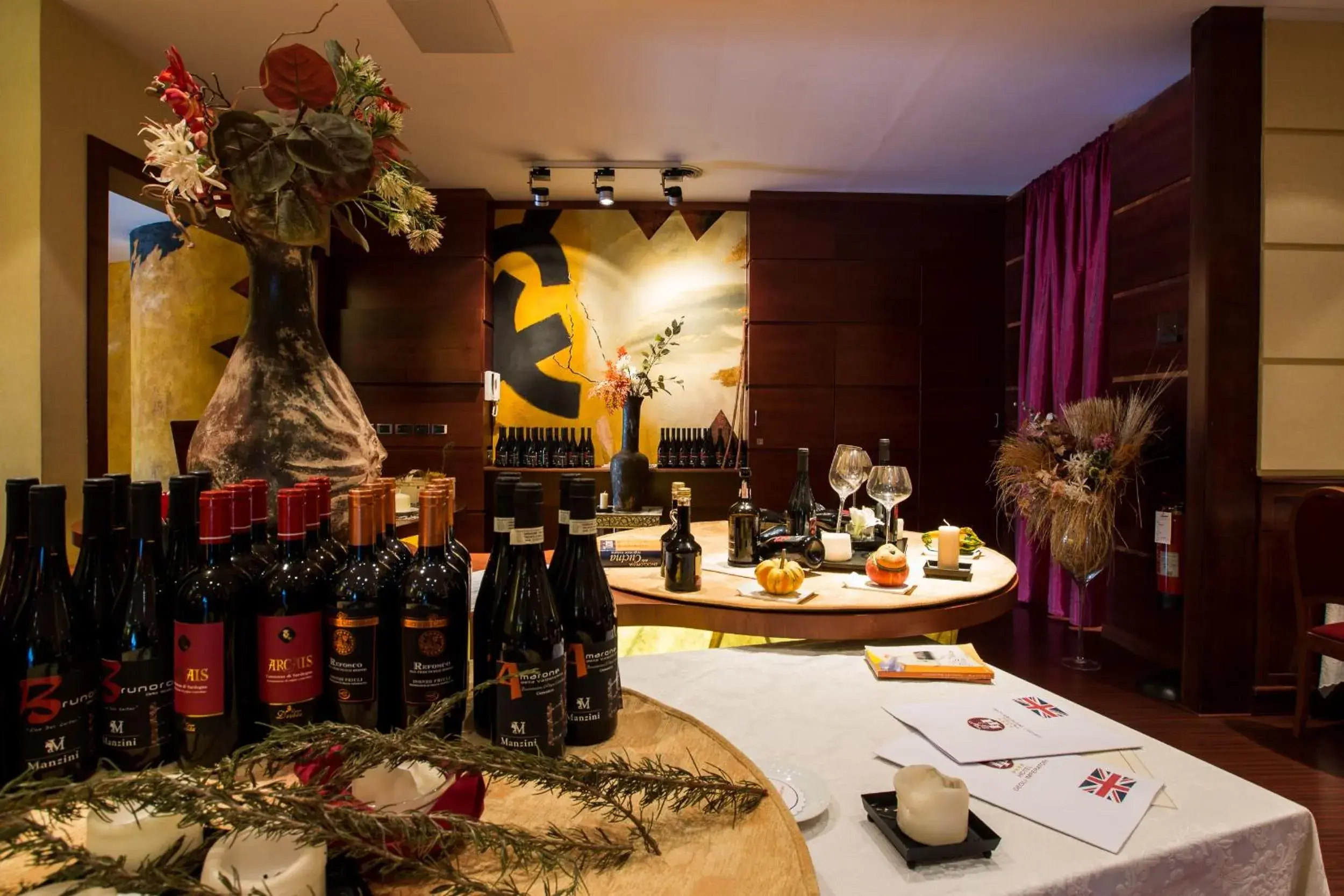 Restaurant/places to eat in Hotel IMPERATORI Restaurant/places to eat in Hotel IMPERATORI