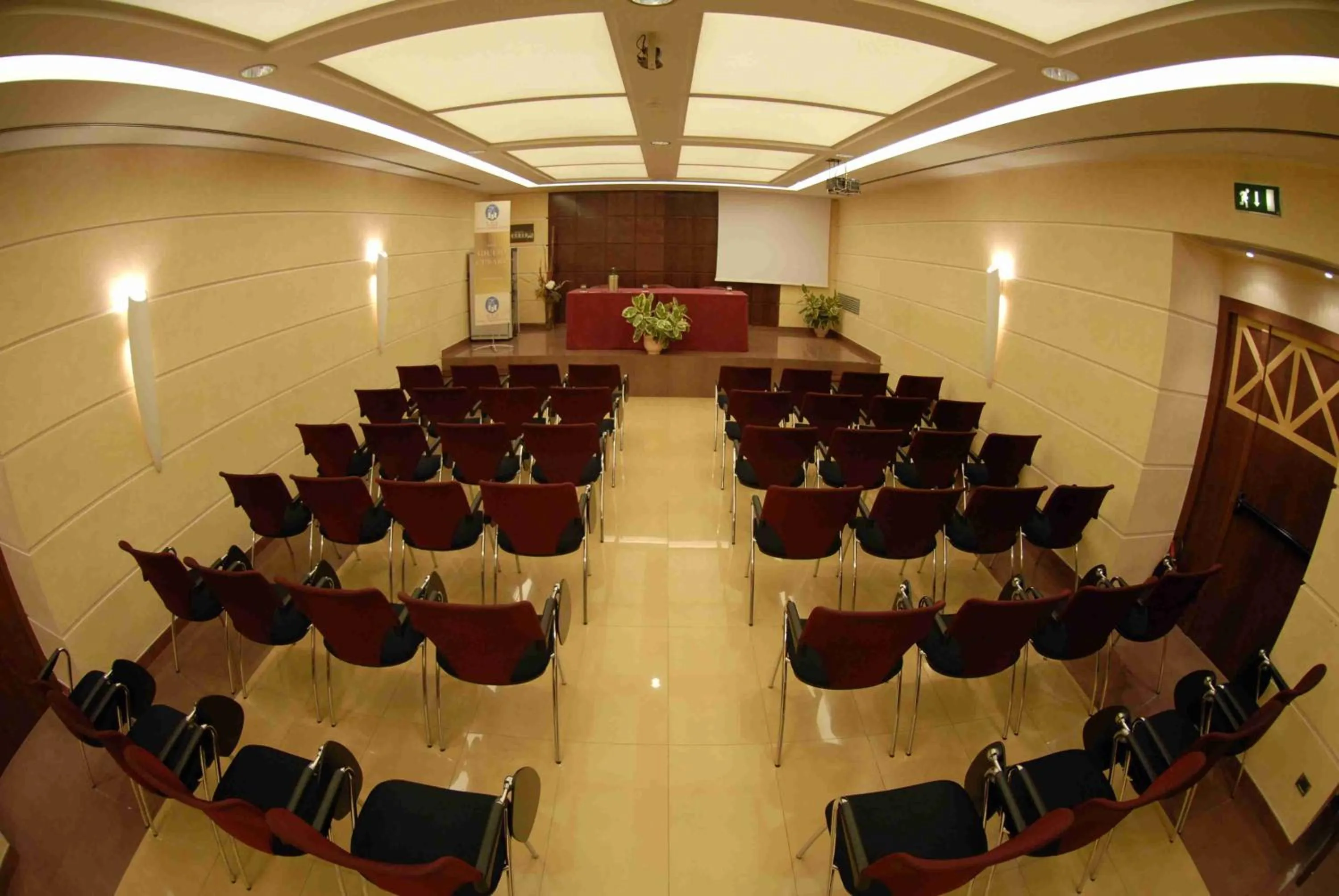 Business facilities in Hotel IMPERATORI