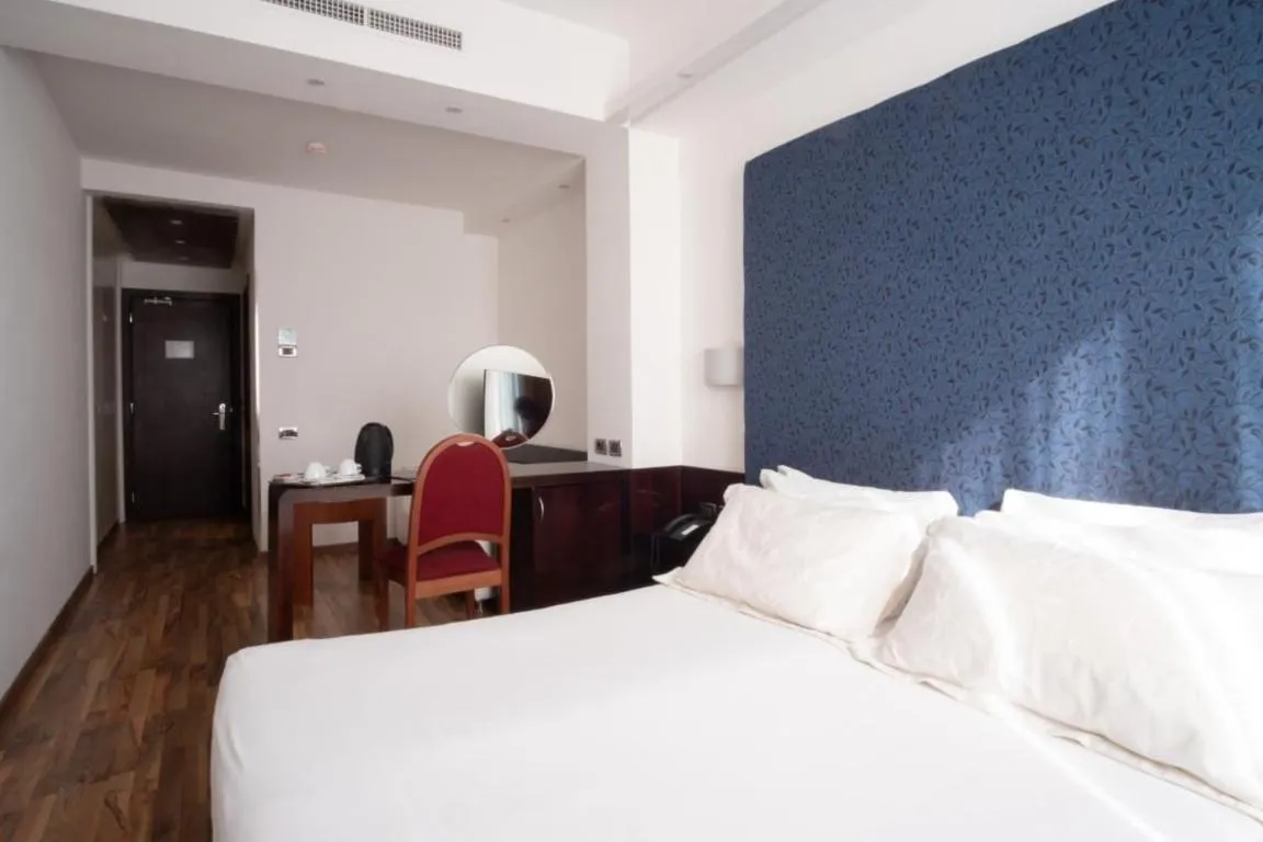 Bedroom, Bed in Hotel IMPERATORI