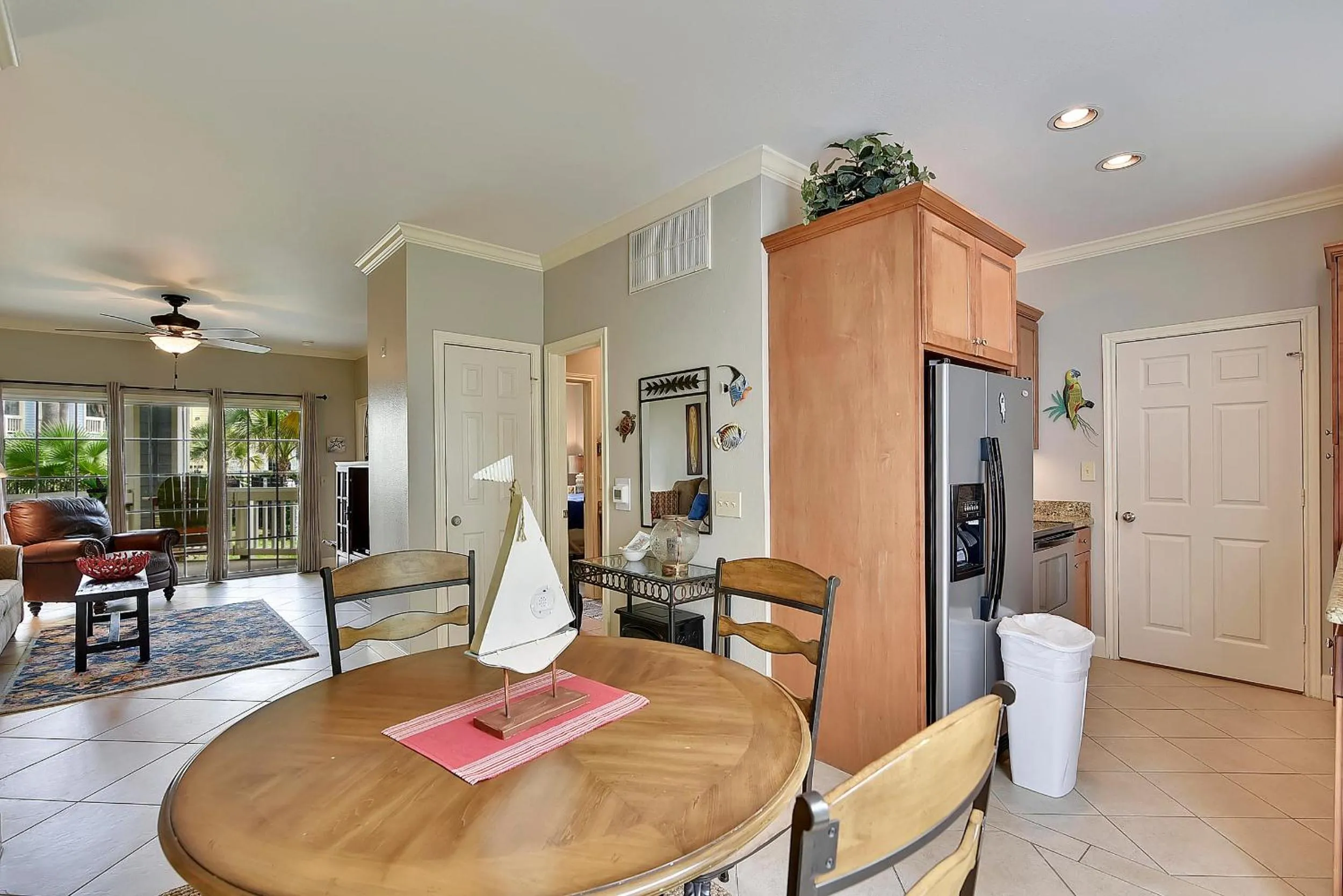 Living room in Dawn 512-Tropical Lagoon