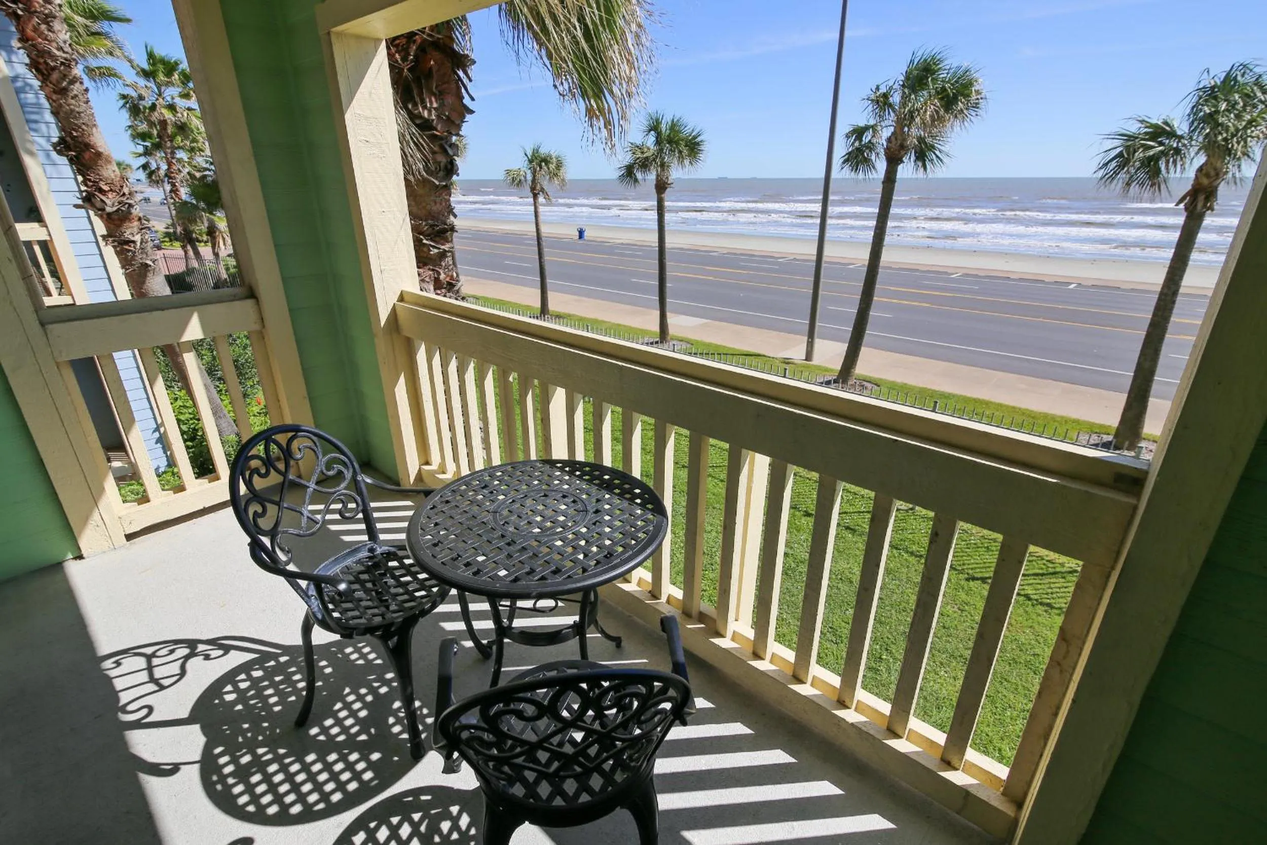 Property building in Dawn 625