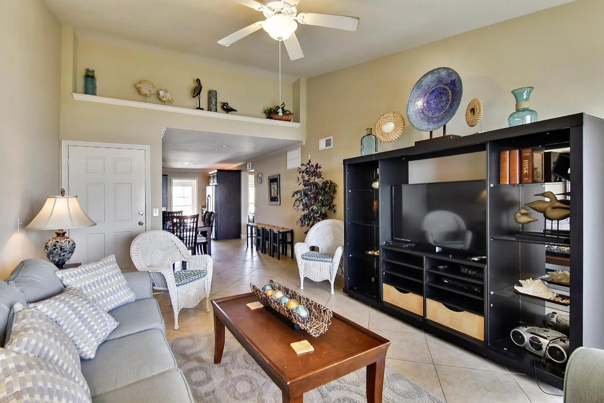 Kitchen or kitchenette in Dawn 631