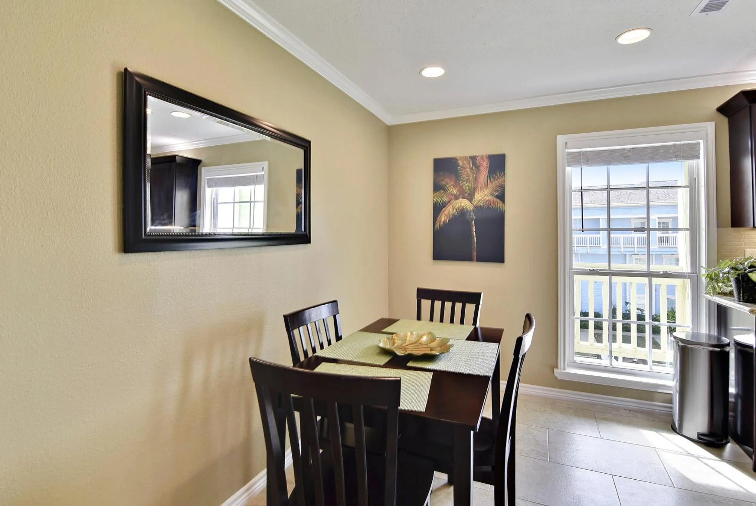 Living room in Dawn 935-Wave Therapy