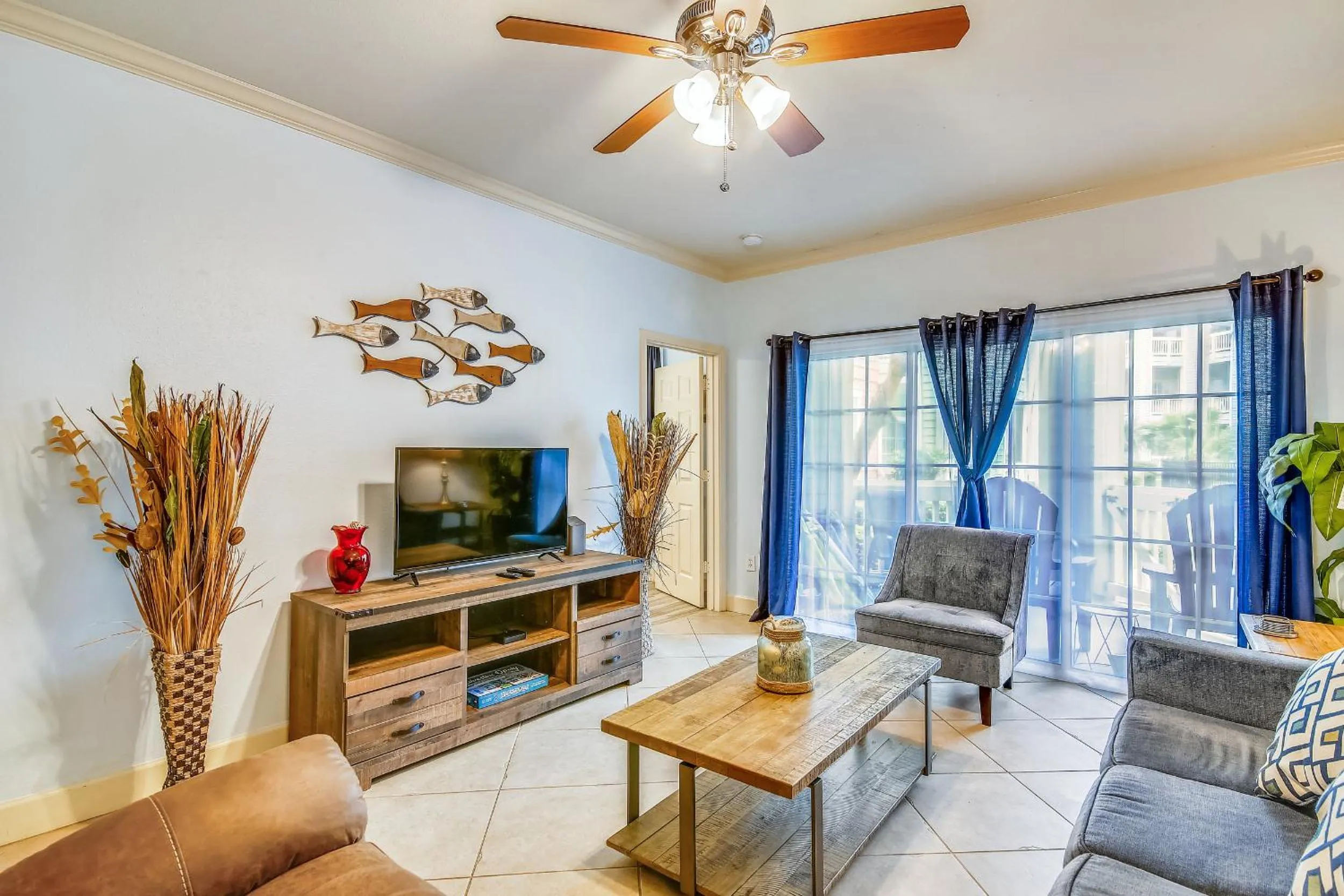 Living room in Dawn 511-Oasis at the Dawn